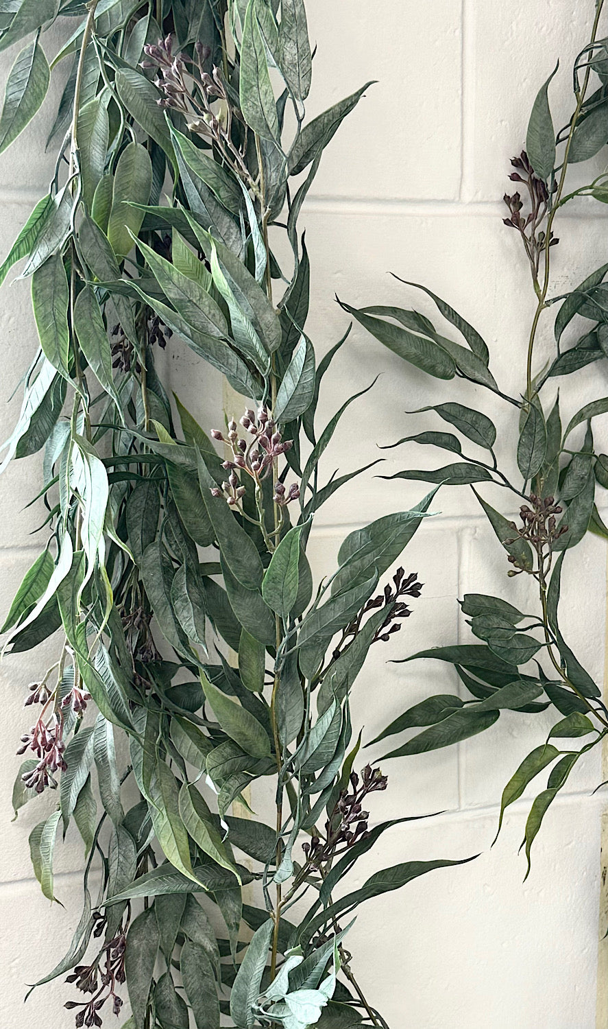 Seeded Eucalyptus Garland - Magpie Style