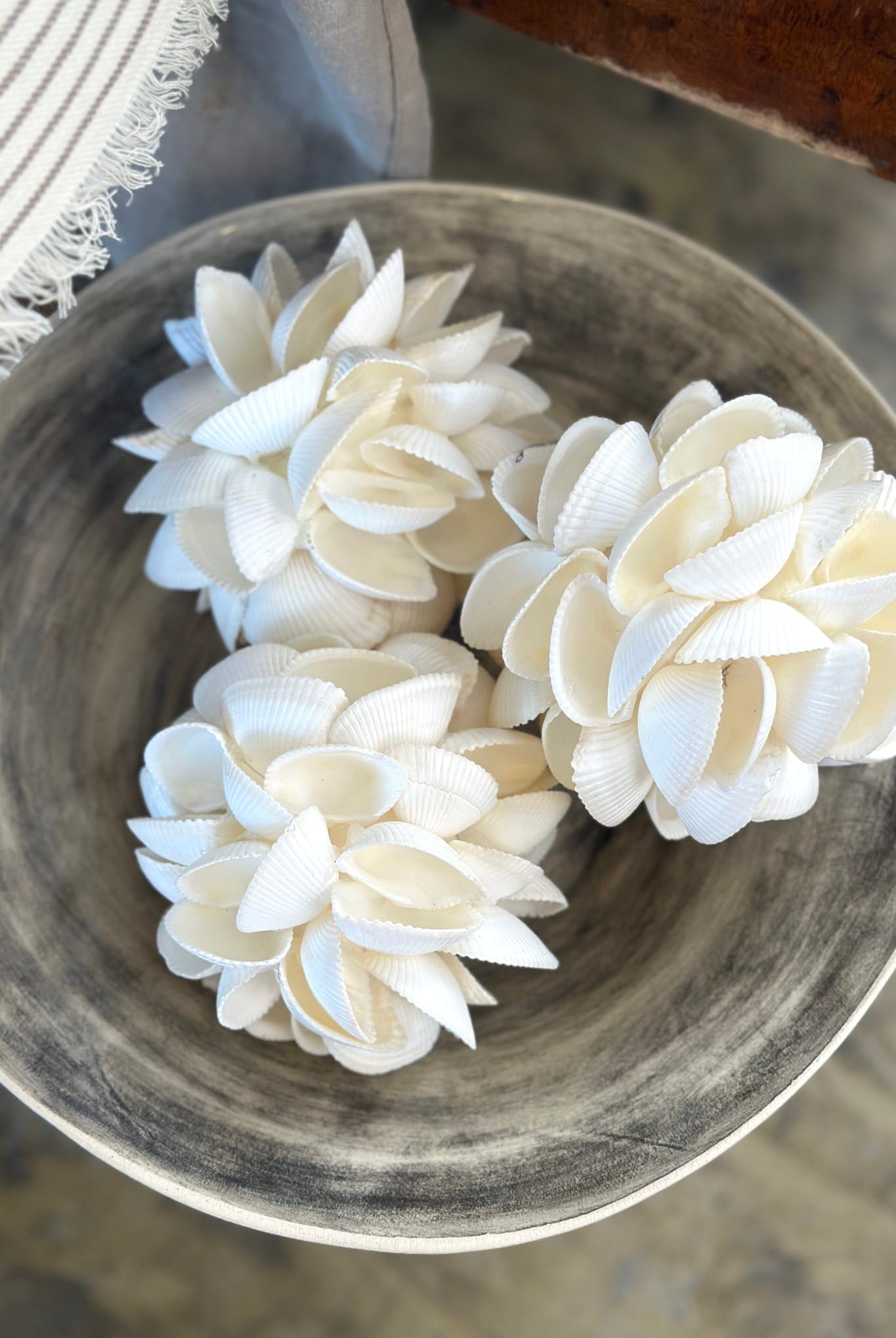 Shell Ball - White - Magpie Style