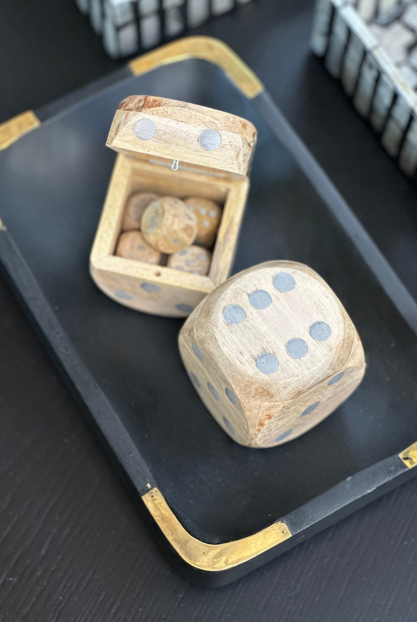 Lucky Dice 5pc Set incl Wooden Box and 5 Dice - Magpie Style