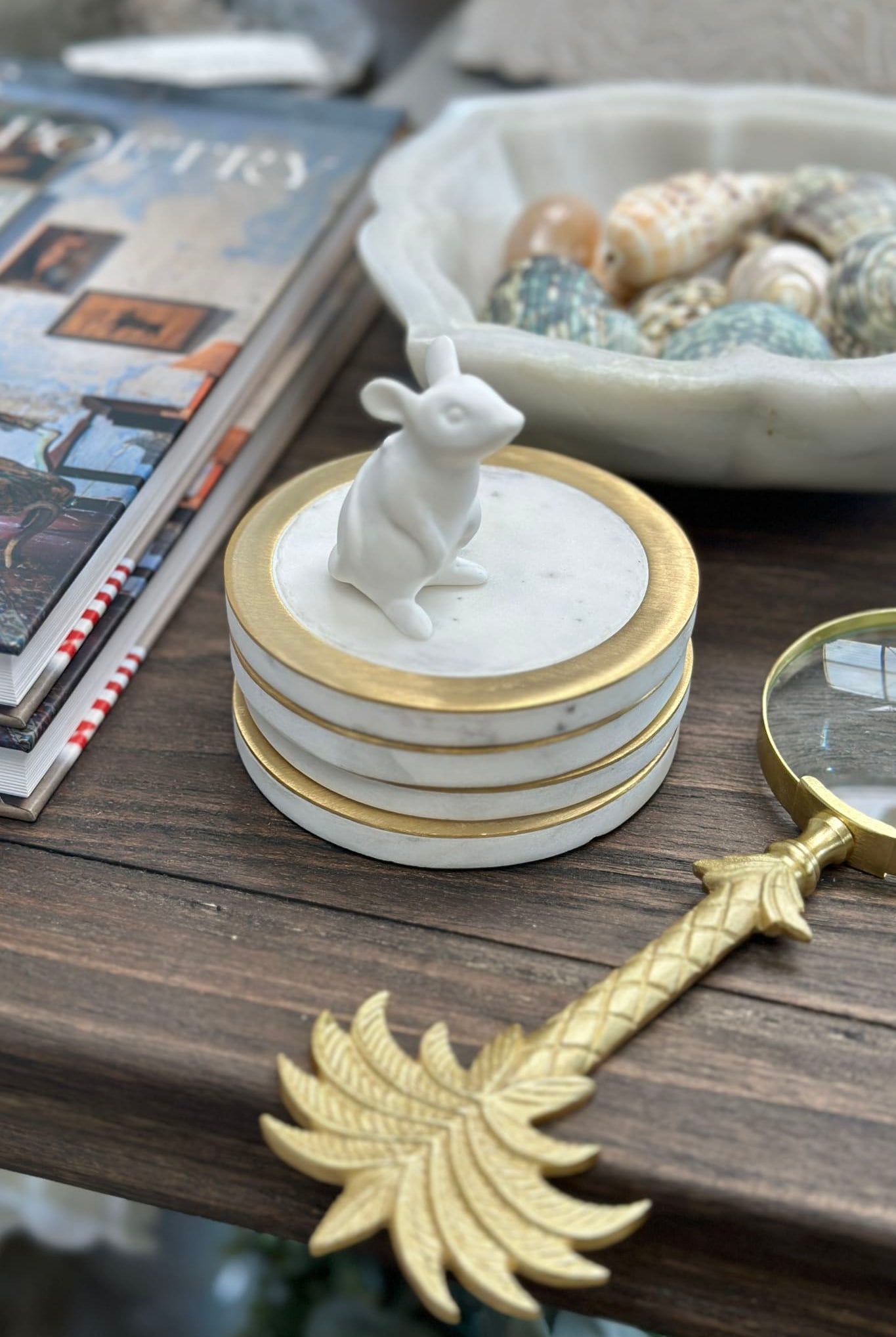 Porcelain Standing Mouse - Magpie Style