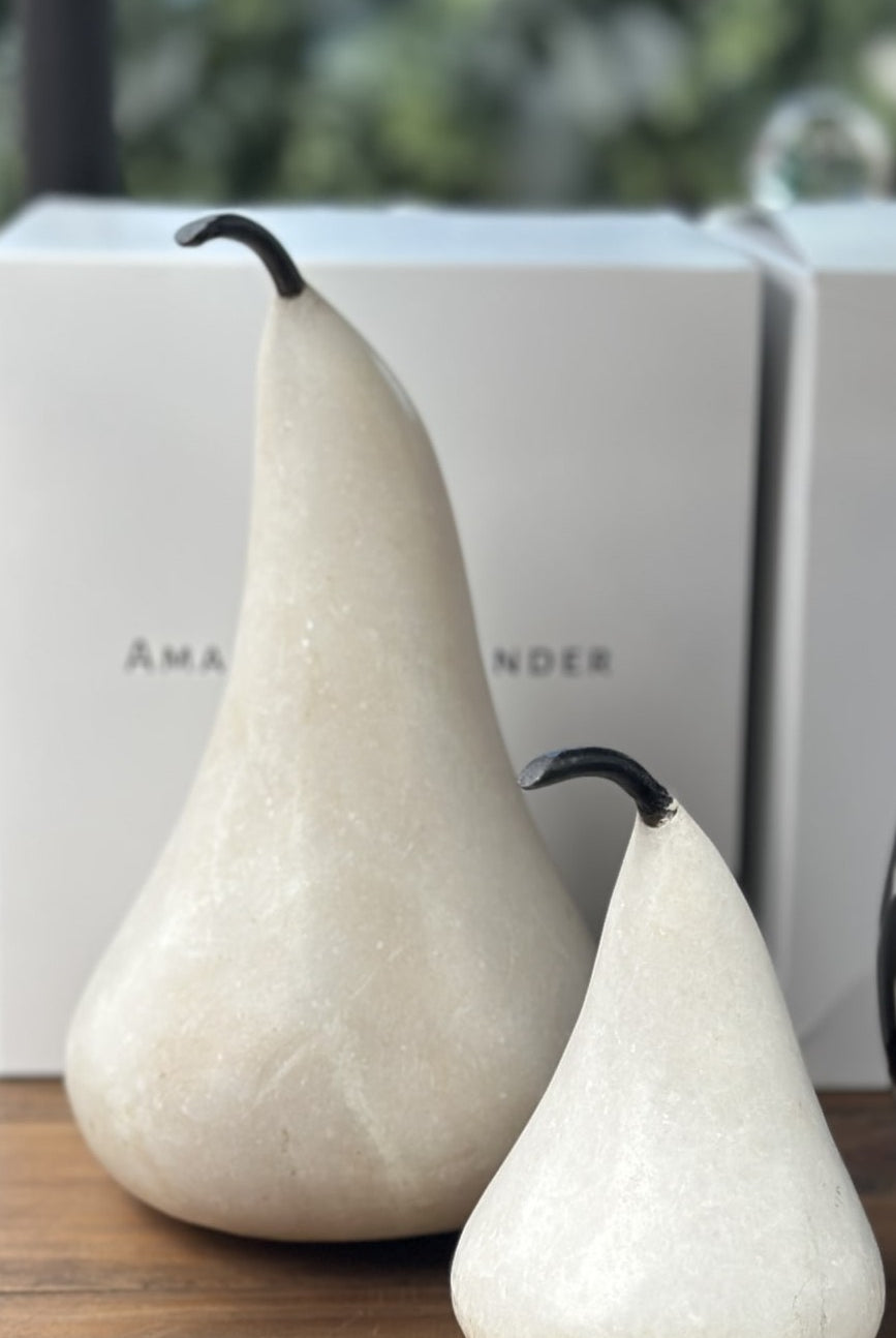 Medium White Marble Pear - Magpie Style