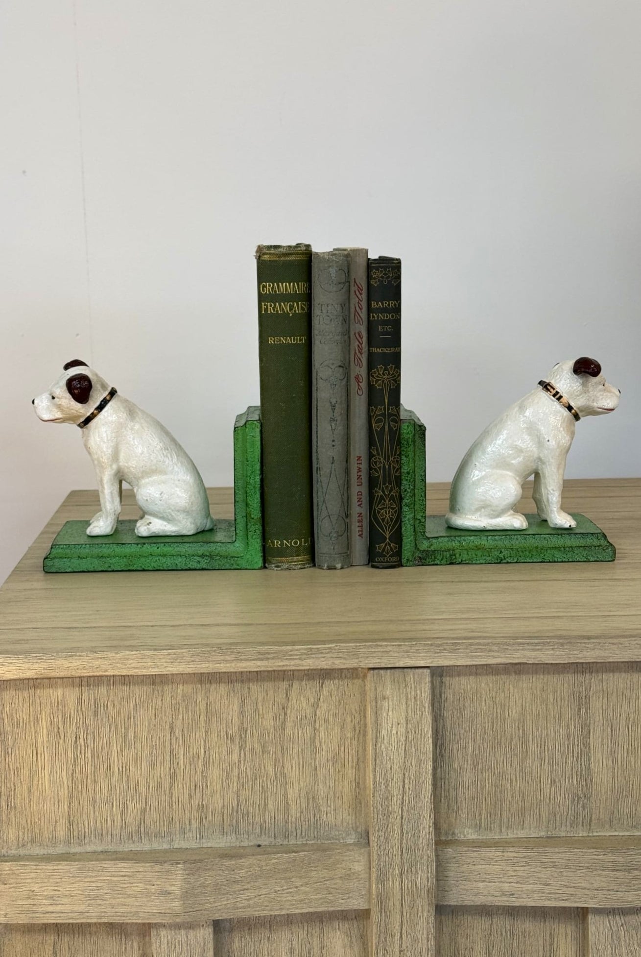 Nipper Dog Book Ends - Magpie Style