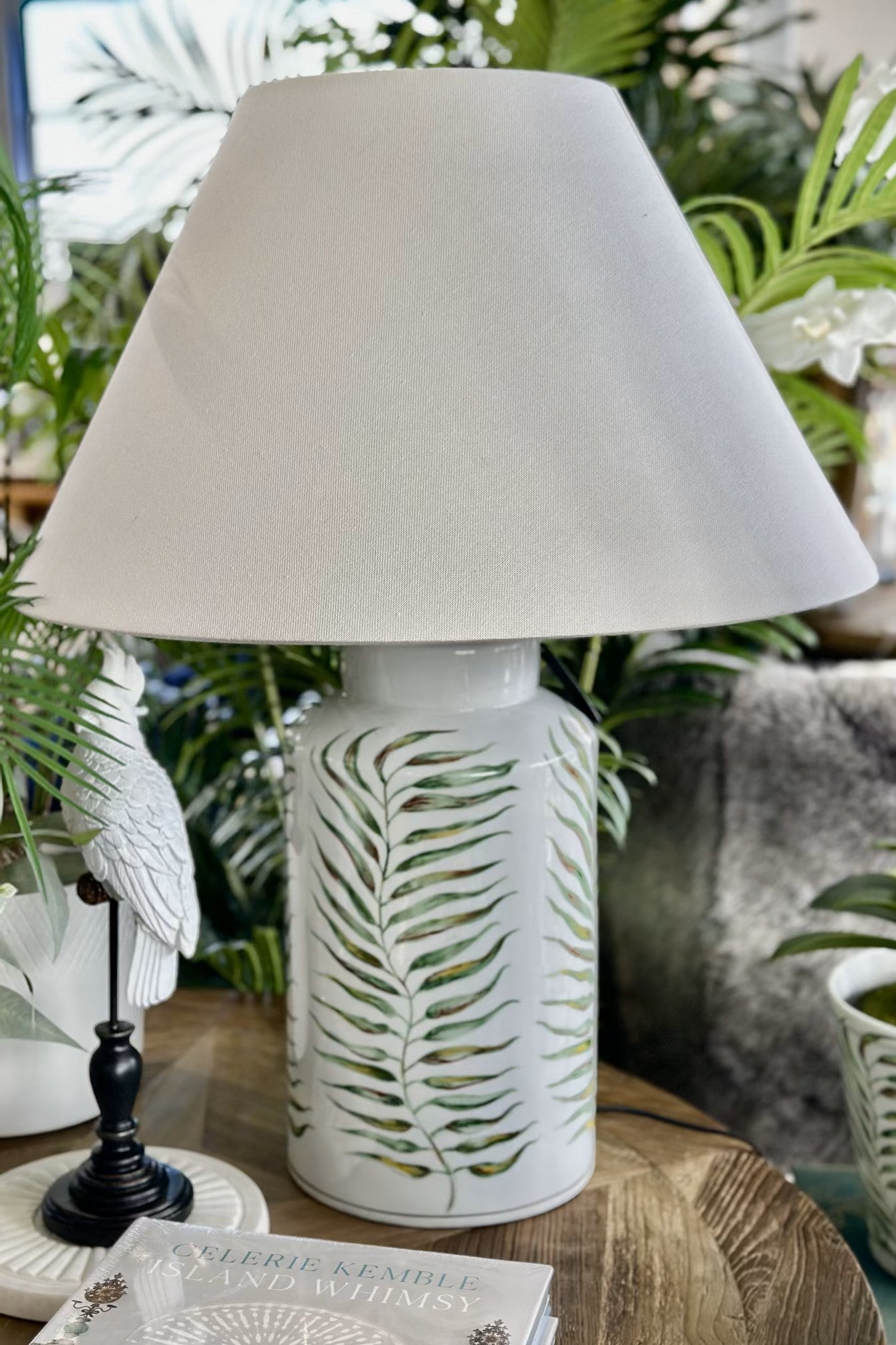 Palm Leaf Crackled Lamp - Magpie Style
