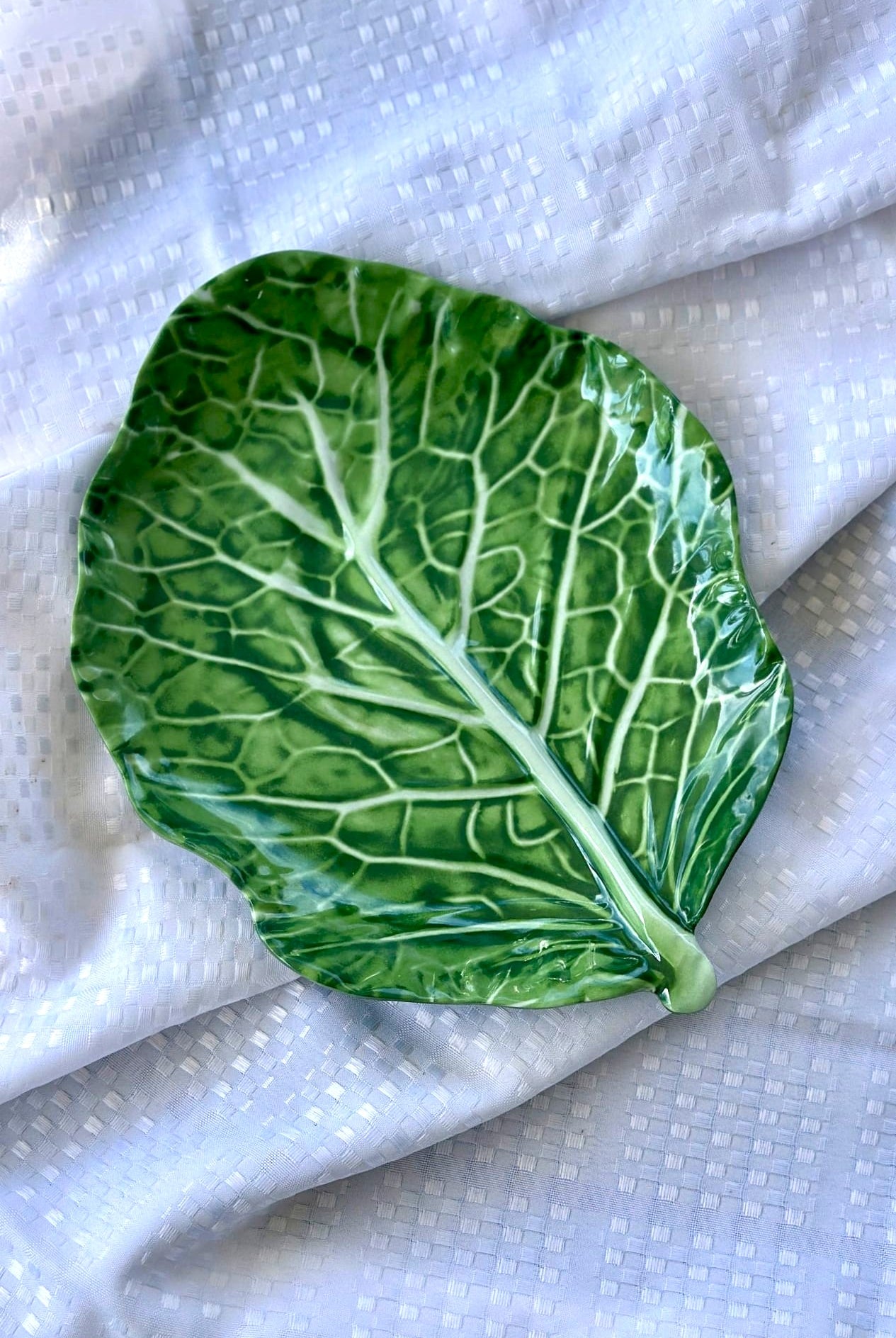 Green Stemmed Cabbage Leaf Melamine Platter 30cm - Magpie Style