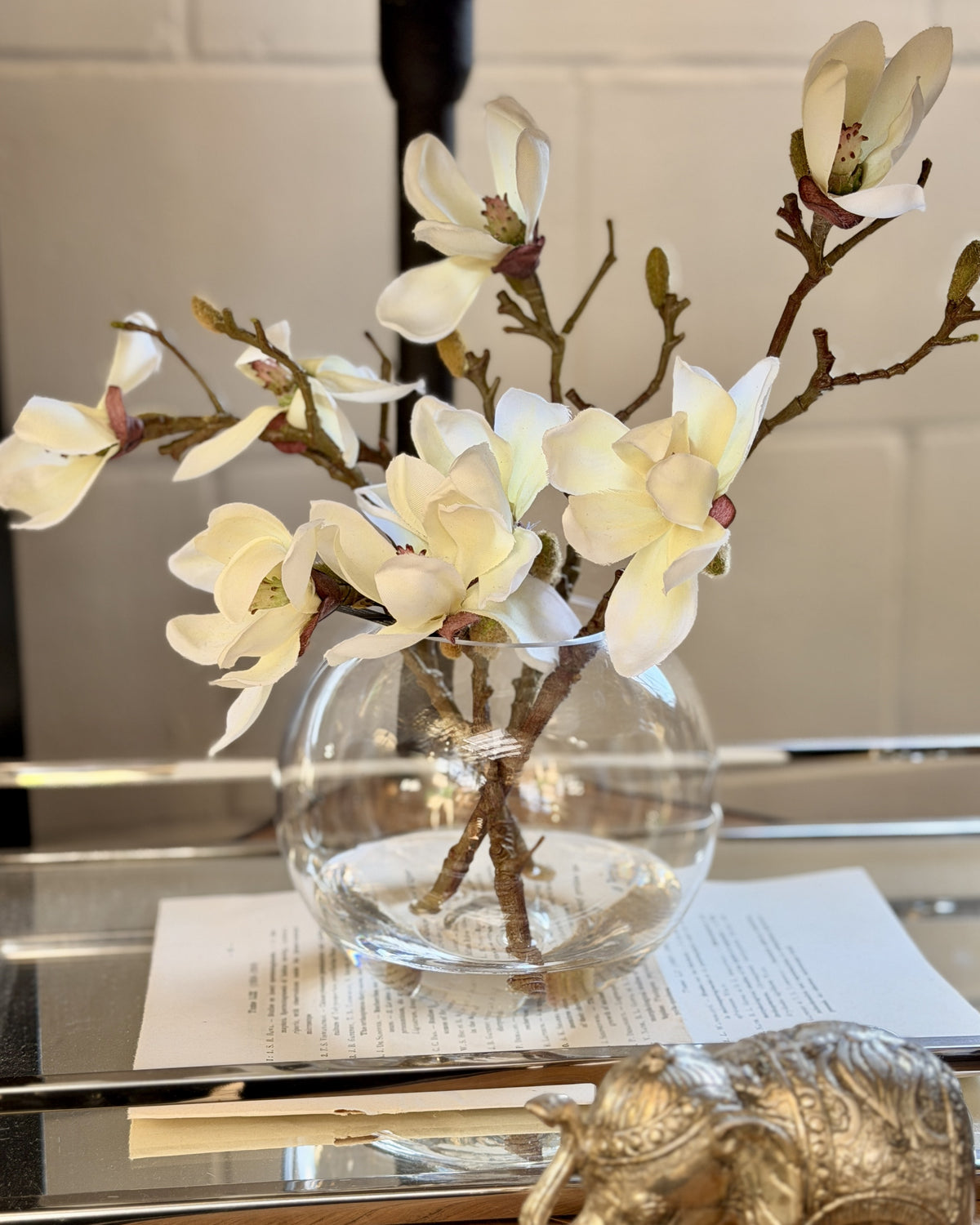 Mini Magnolia Sphere - Magpie Style
