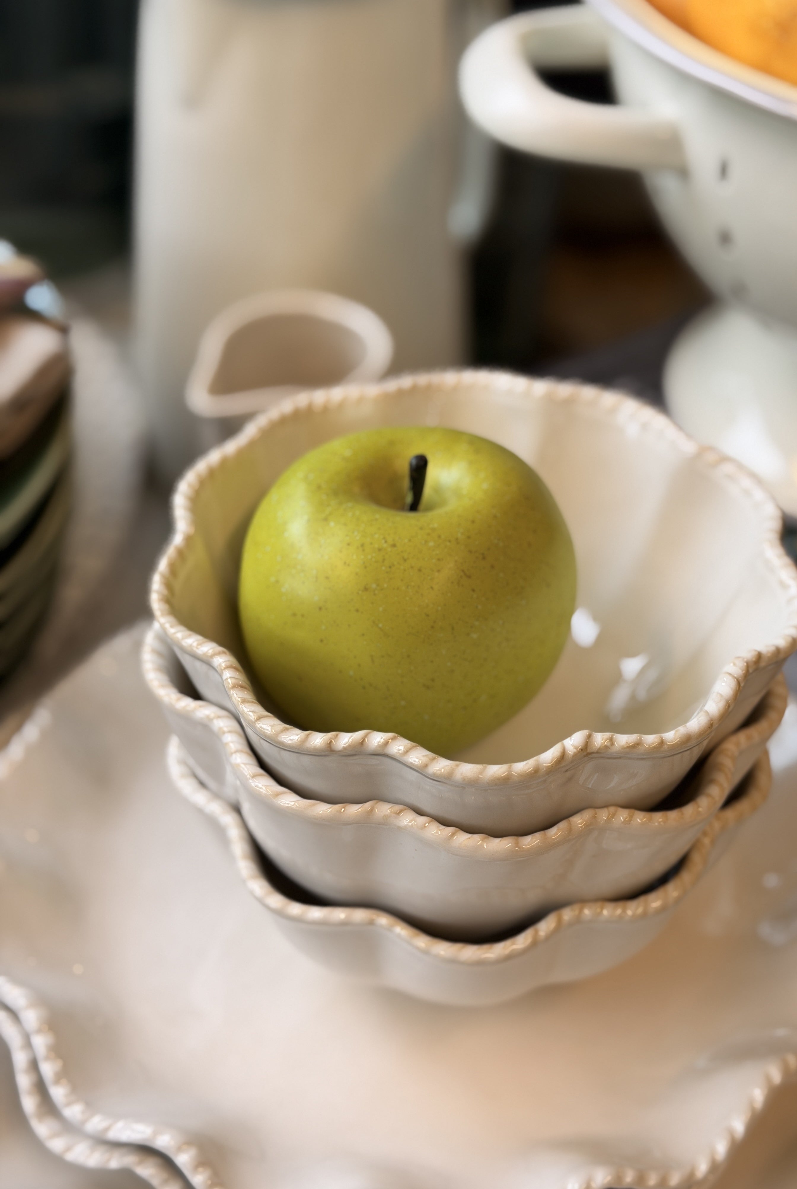 Green Apple - Magpie Style