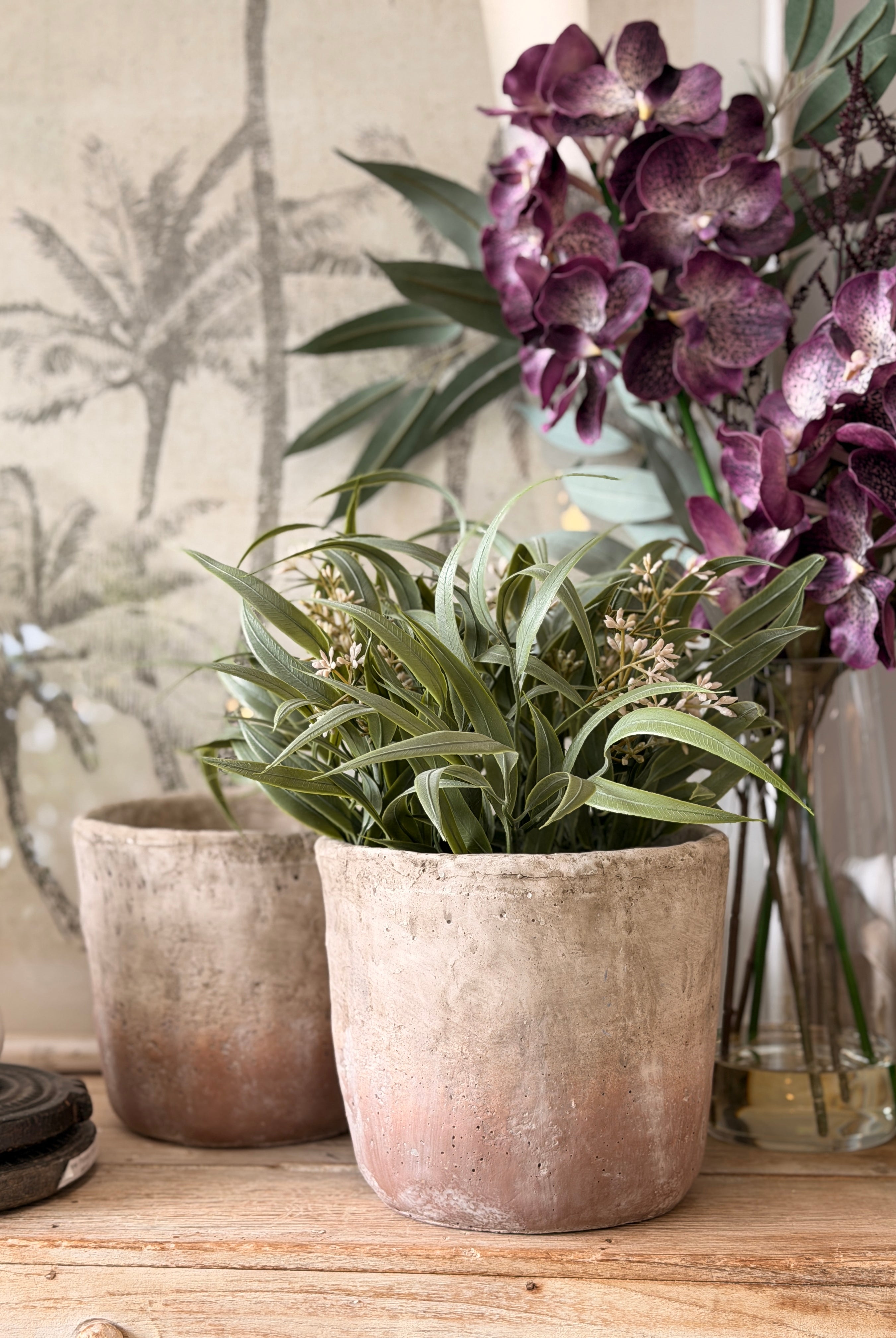 Marron Planter Pot - Medium - Magpie Style