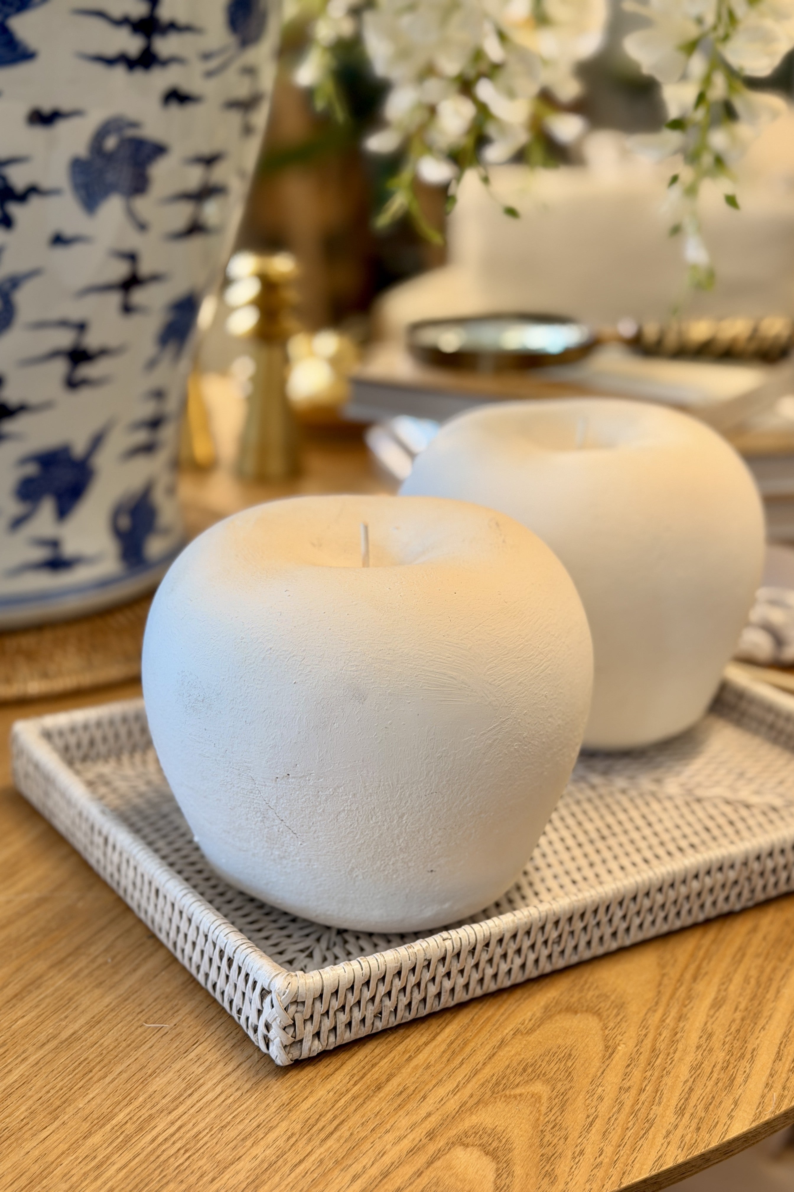 Apple - White - Magpie Style