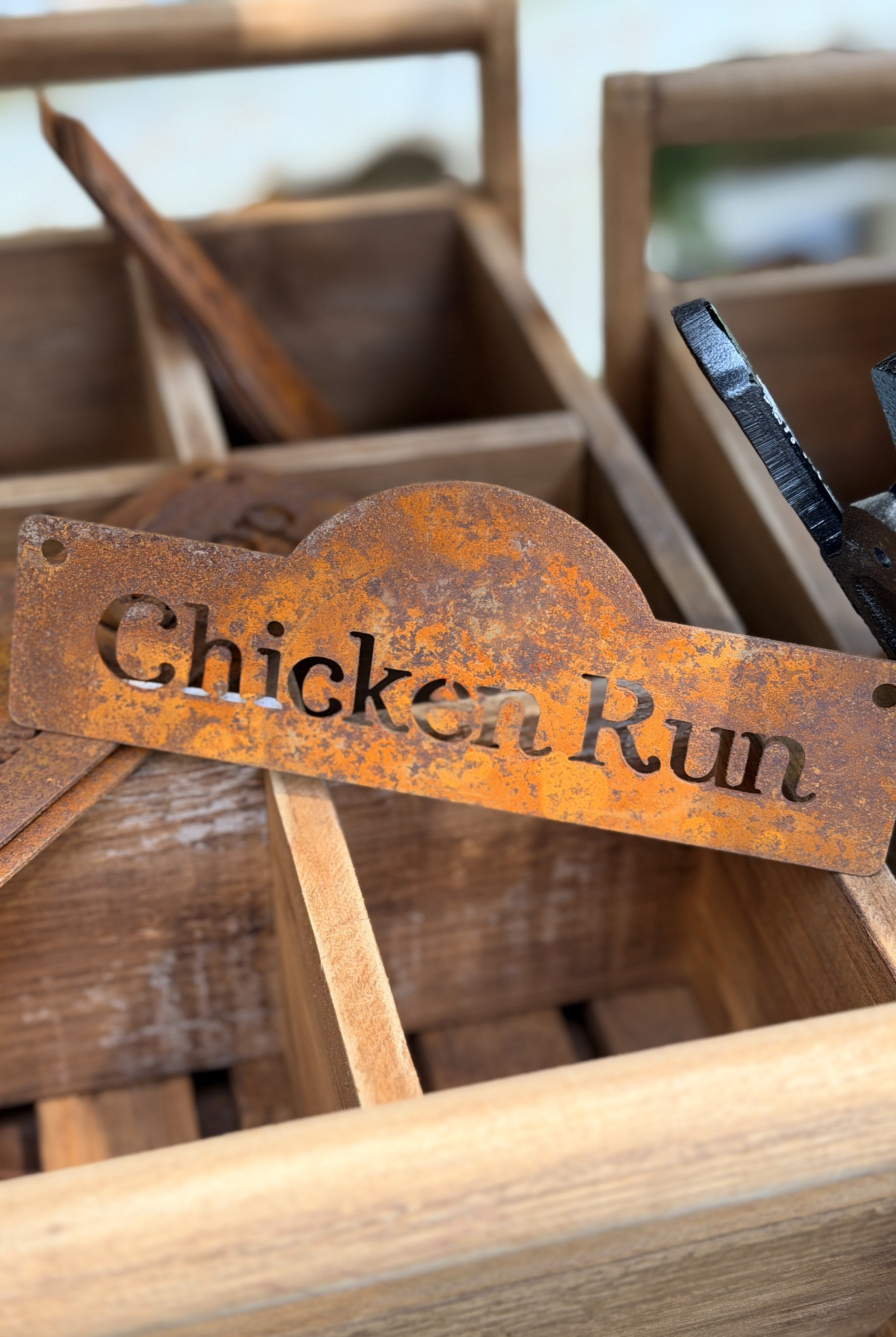 Chicken Run Sign - Rust Finish - Magpie Style
