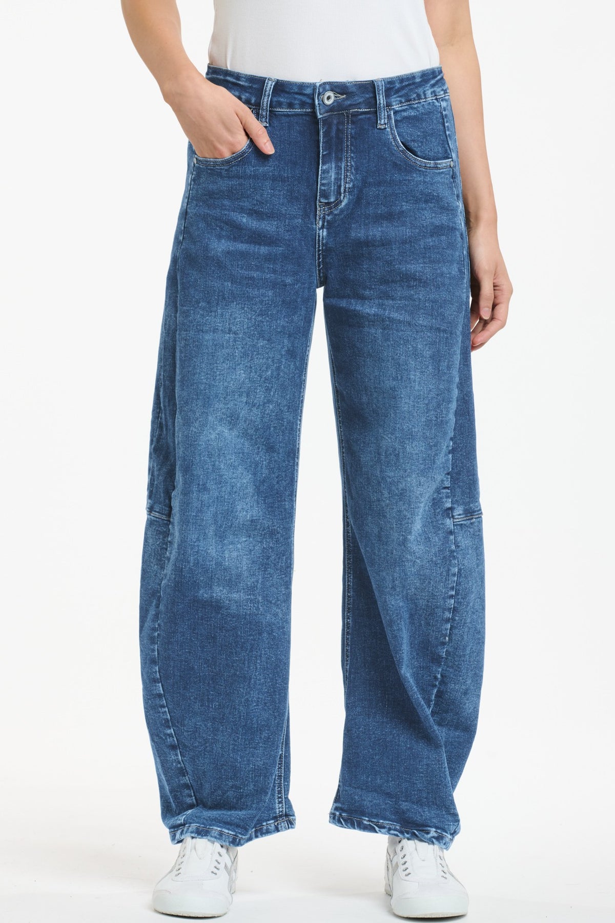 ITALIAN STAR Idaho Barrel Jean - Mid Denim - Magpie Style