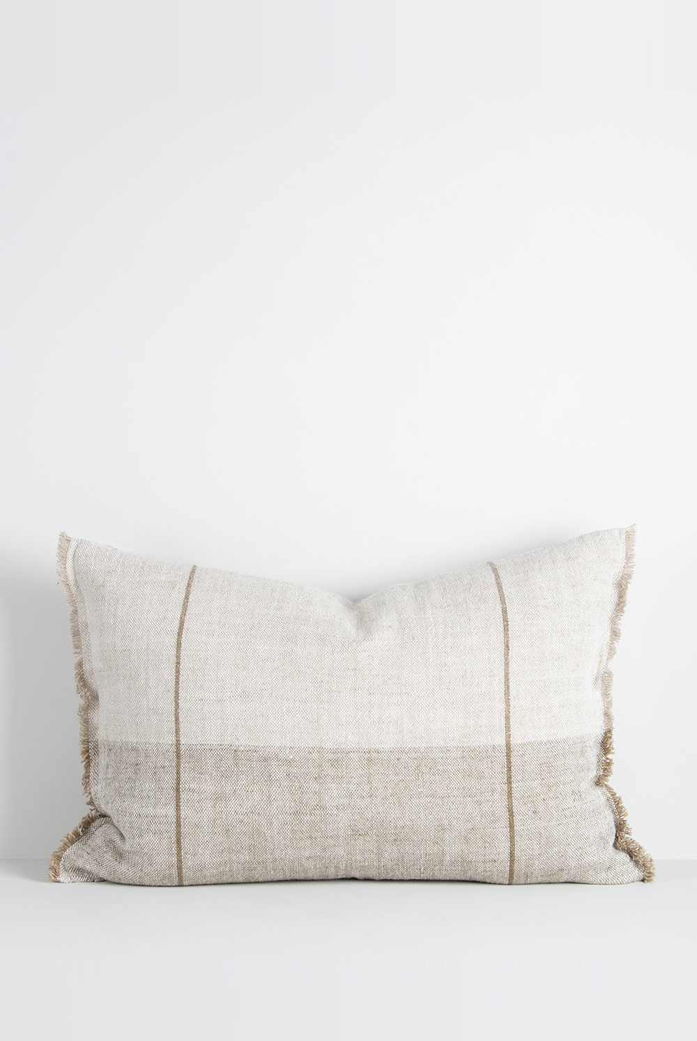 Oliver Cushion - Sand