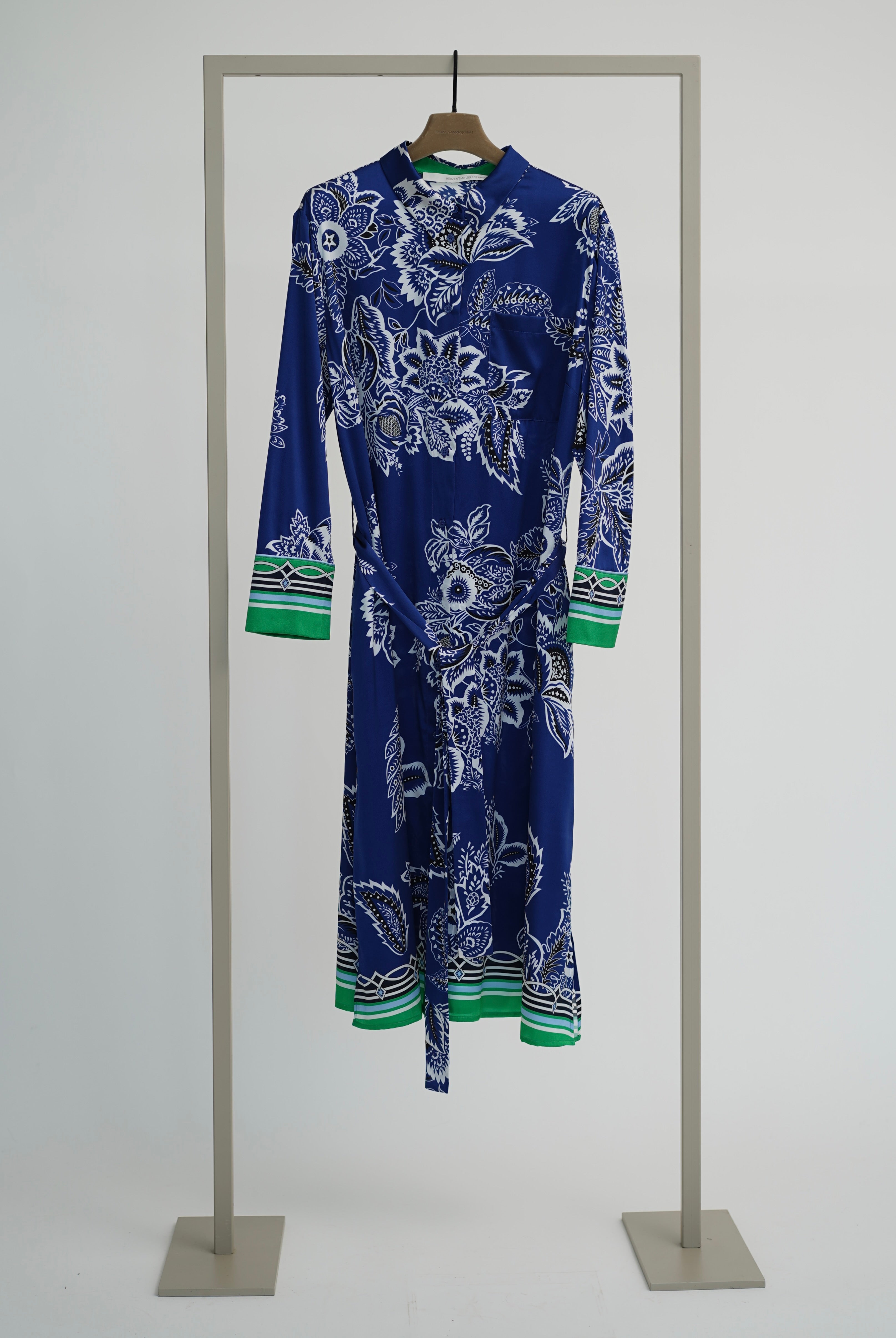 HERZEN'S ANGELEGENHEIT Blouse - Captain Superwhite Farn - Magpie Style