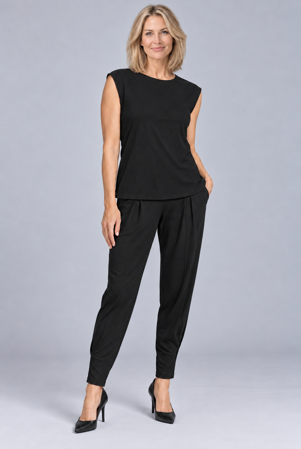 PAULA RYAN style 7839 Black with style 6280 Black — clean model