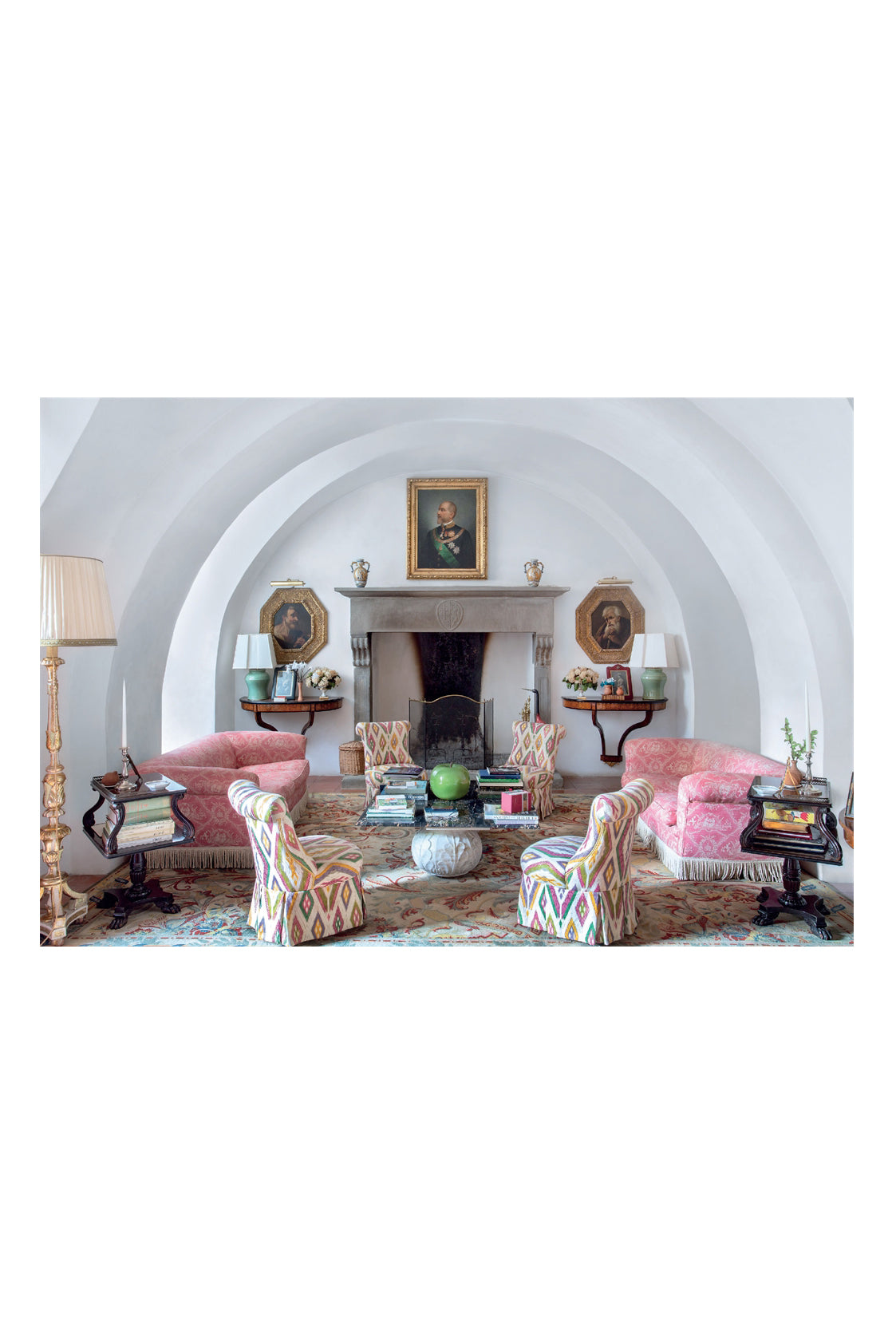 A Room Of Her Own: Inside the Homes and Lives Of Creative Women - Magpie Style