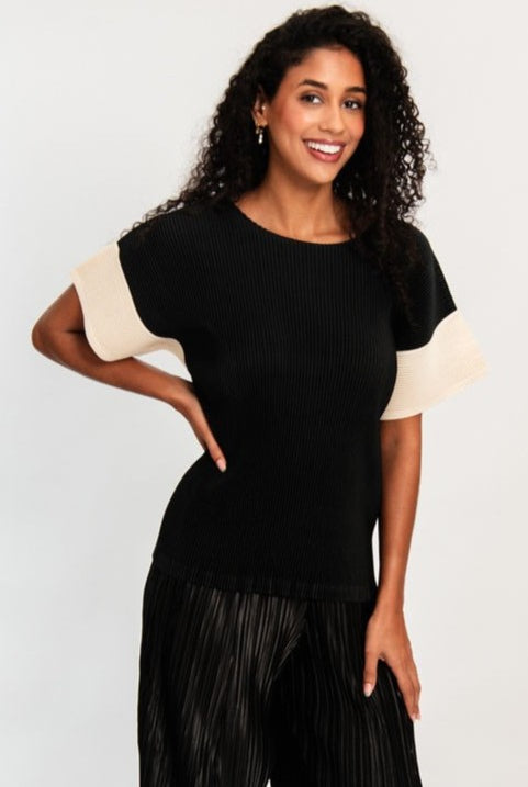 ALQUEMA - Manica Tee - Black Cream - Magpie Style