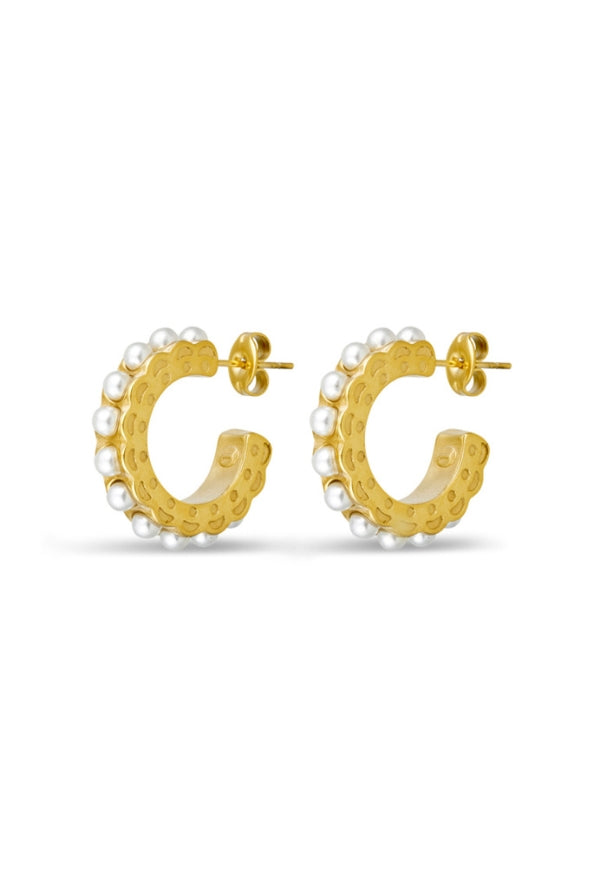 Amara Pearl Hoop Earring - Magpie Style