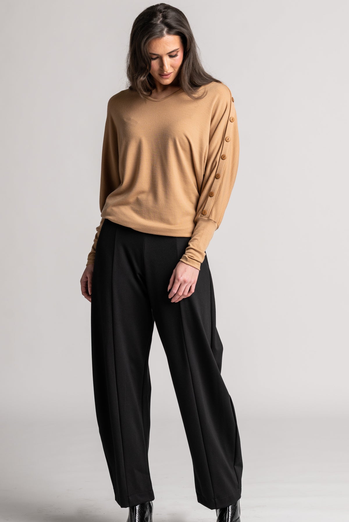 PAULA RYAN Side Zip Barrel Pant - Black Roma - Paula Ryan