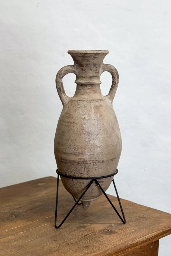 Terracotta Pot with Tall Handles On Stand - Magpie Style
