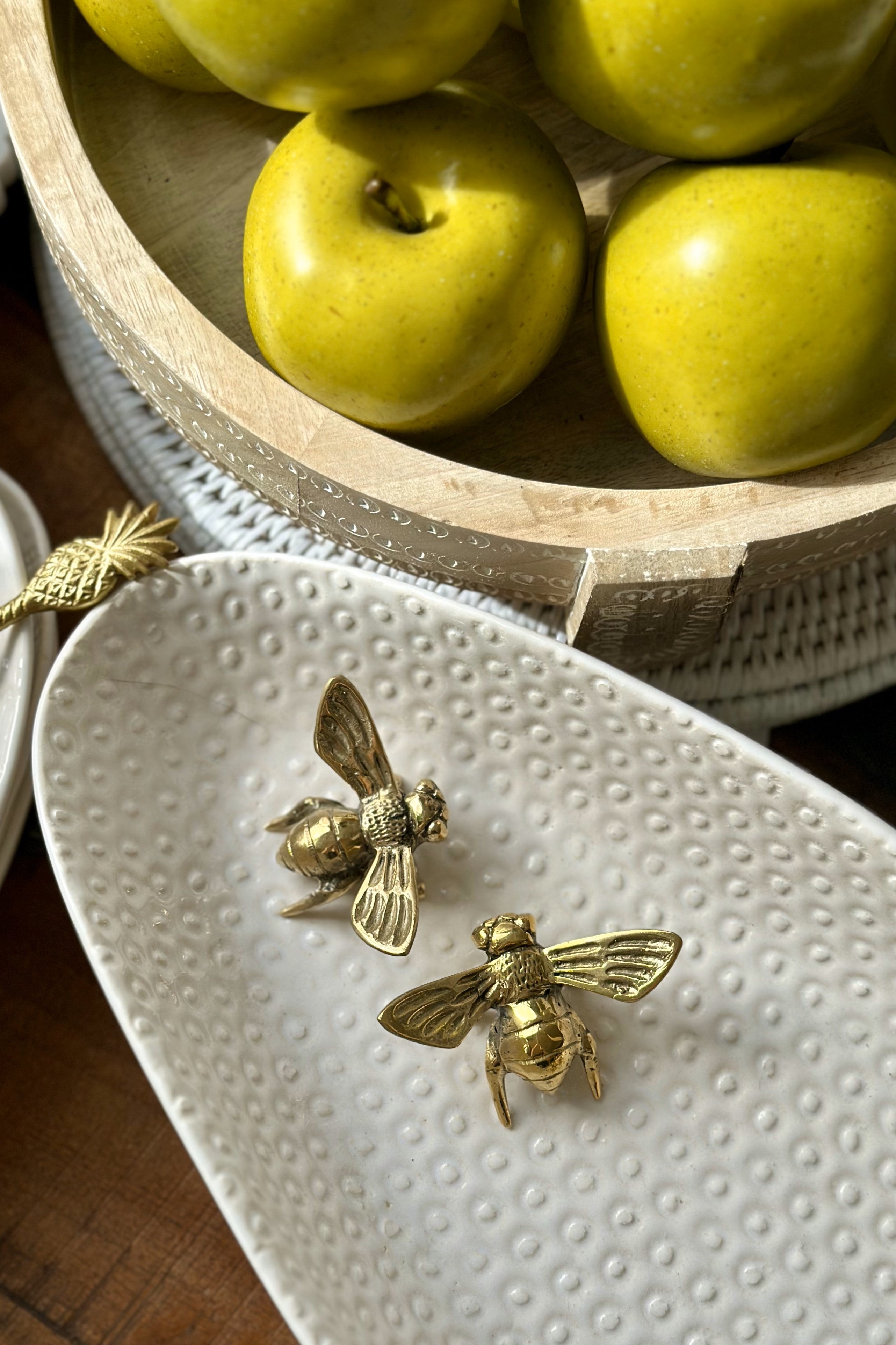 Brass Bee - Magpie Style