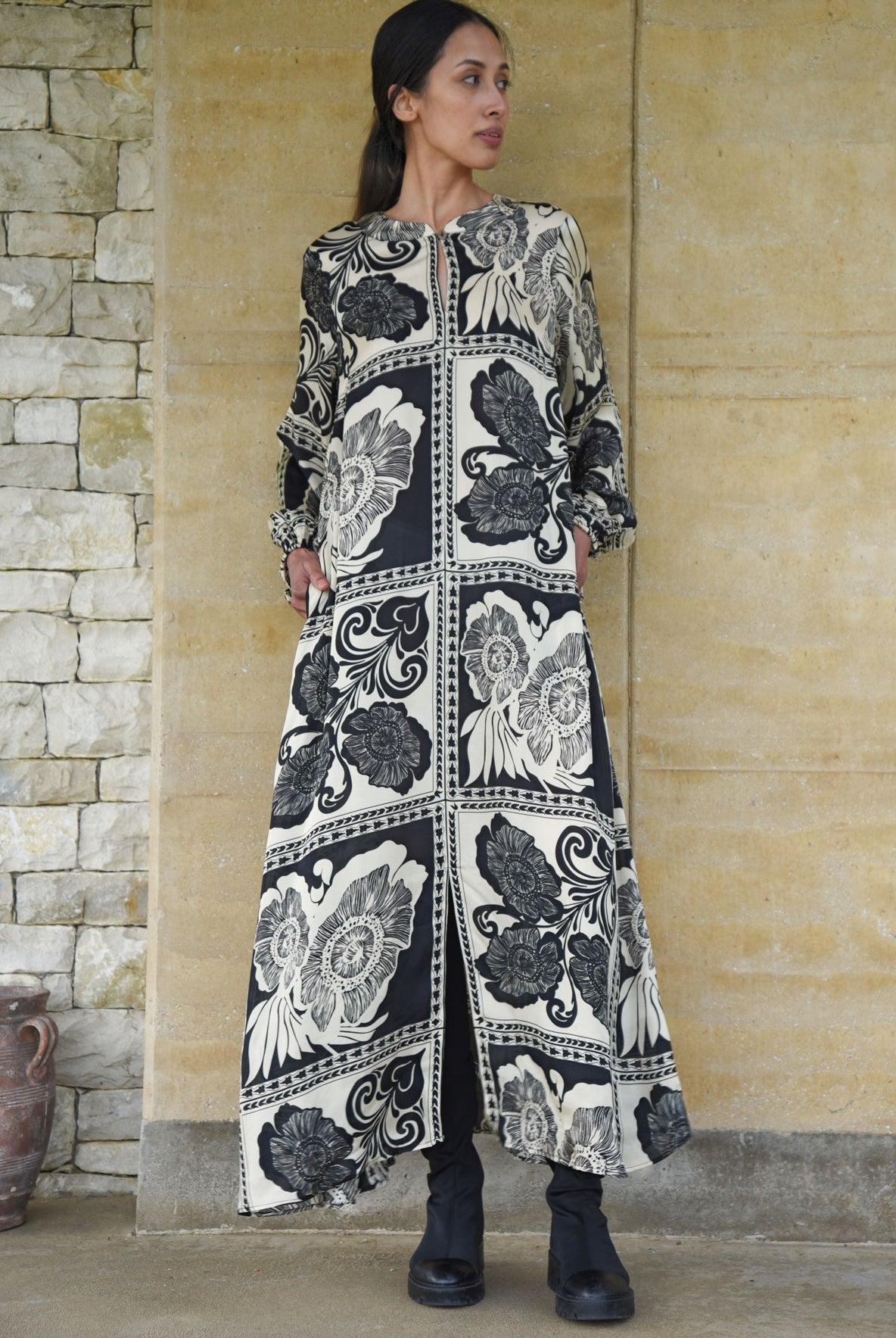 CURATE The Art Of Giving Dress - Black - Magpie Style