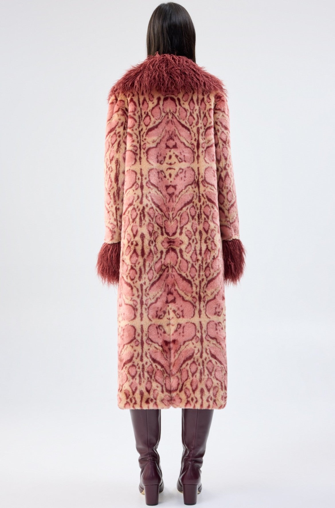 UNREAL FUR Cuvee Rose Coat - Rouge - Magpie Style