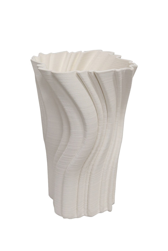 Porcelain Ripple Vase - Magpie Style
