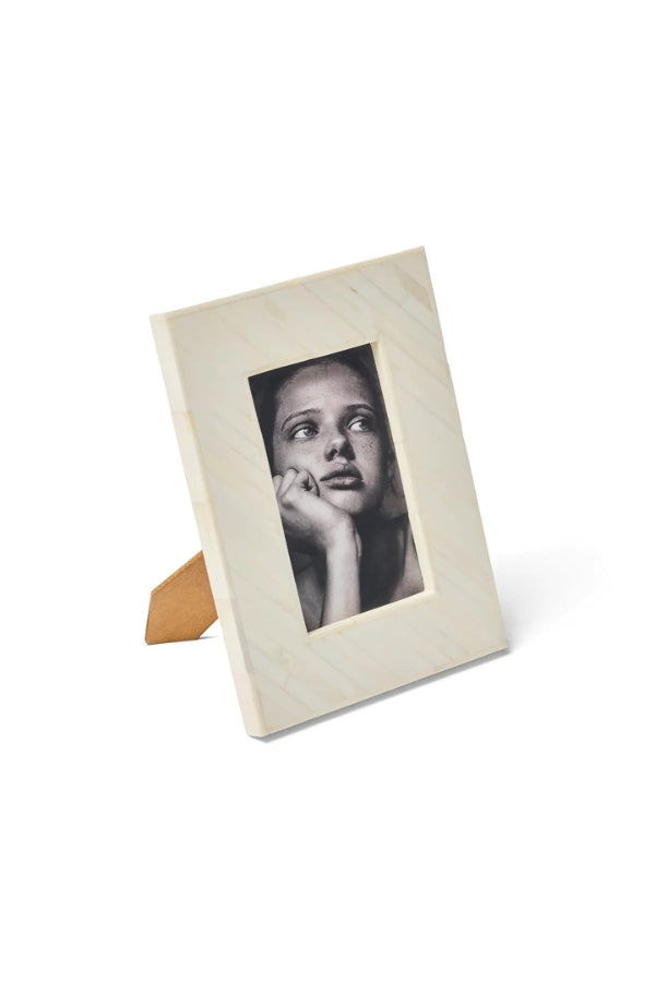 Osaget Photo Frame - 6 x 4 - Magpie Style