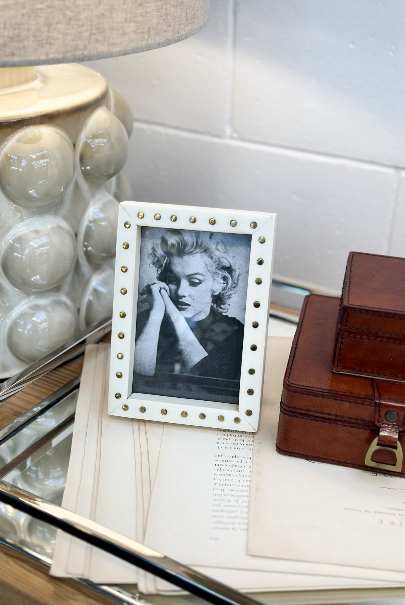 Resin/Brass Photo Frame - 6x4 - Magpie Style