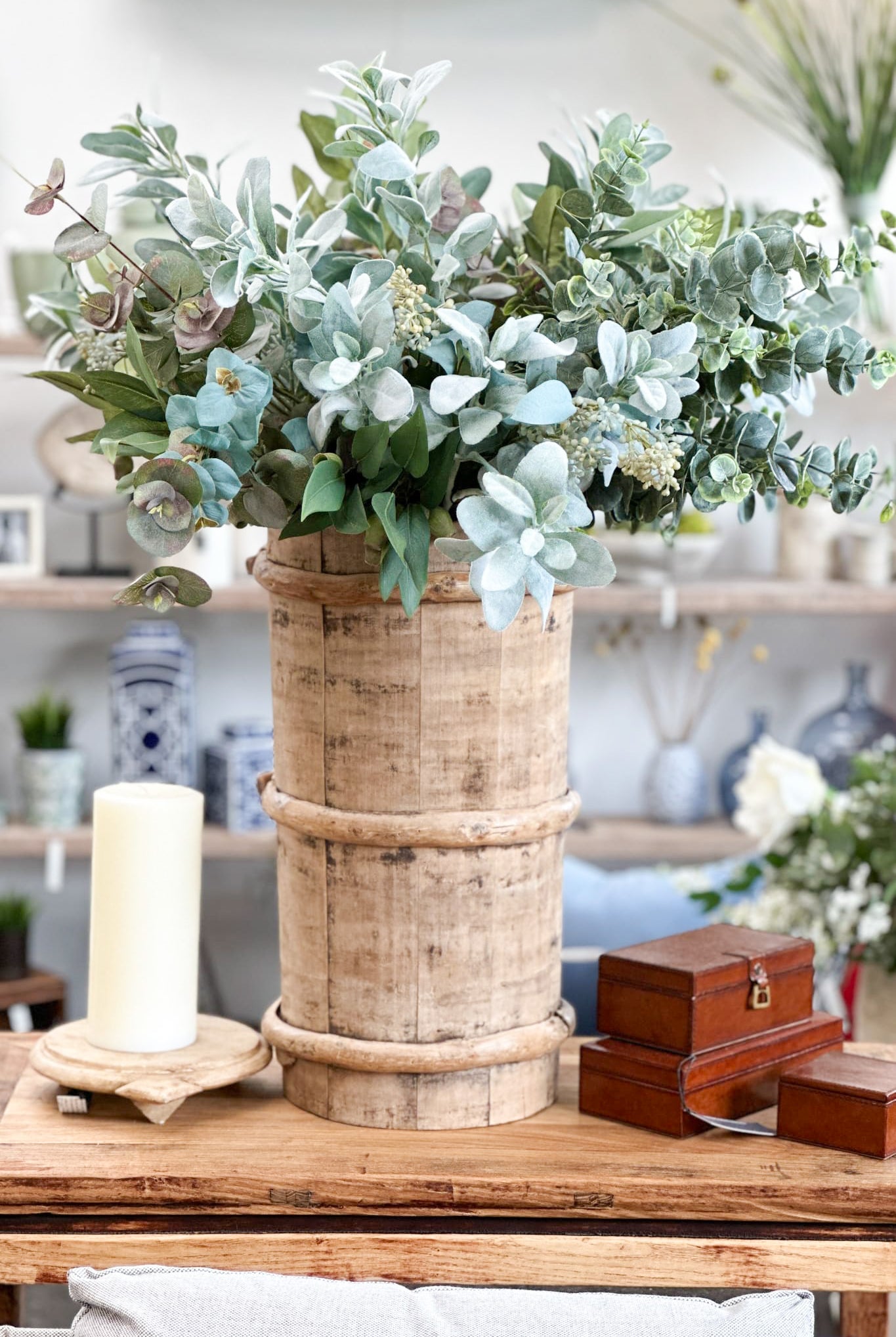 Silver Dollar Spray - Magpie Style