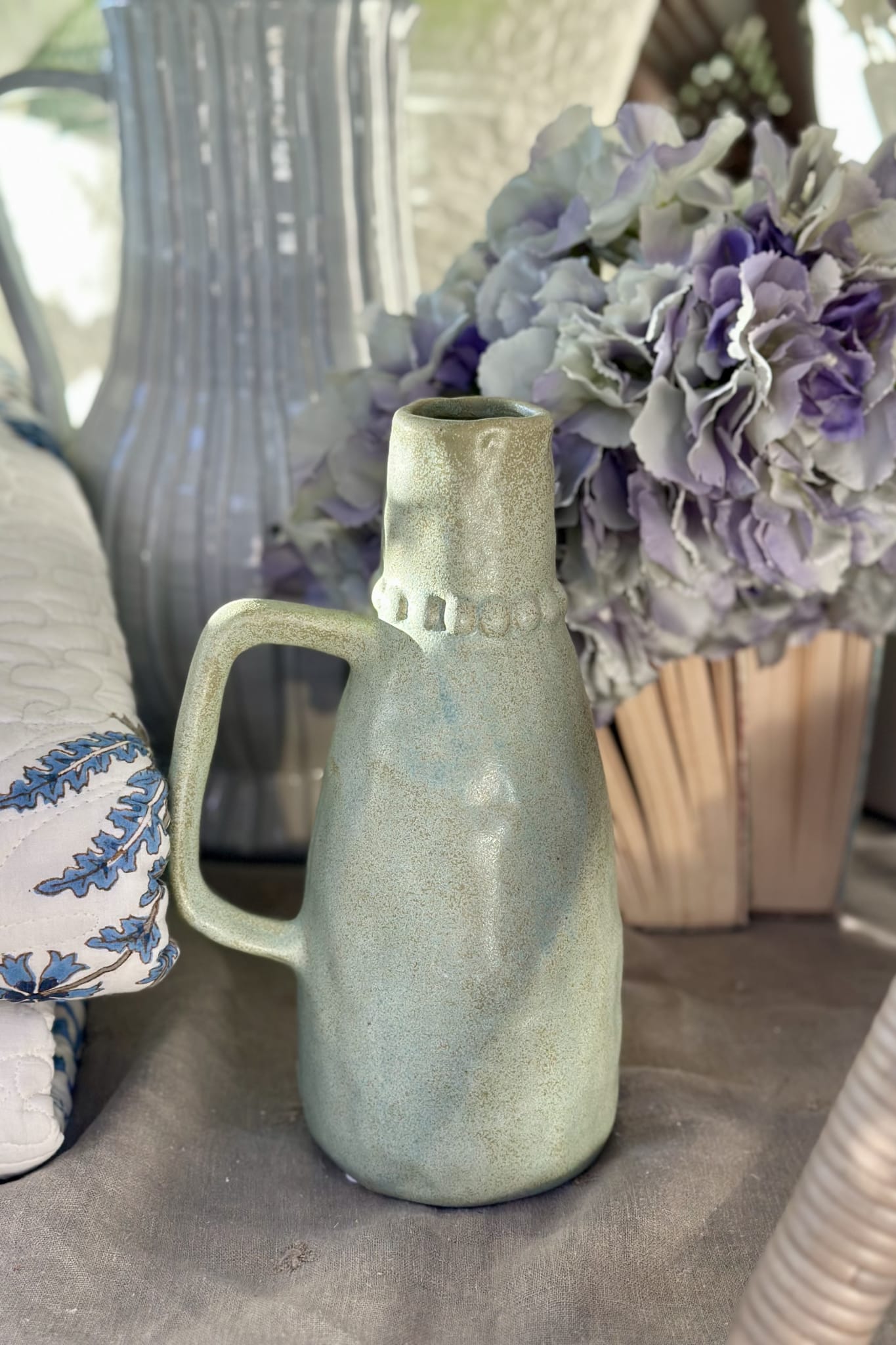 Jessopy Celedon Jug Large - Magpie Style