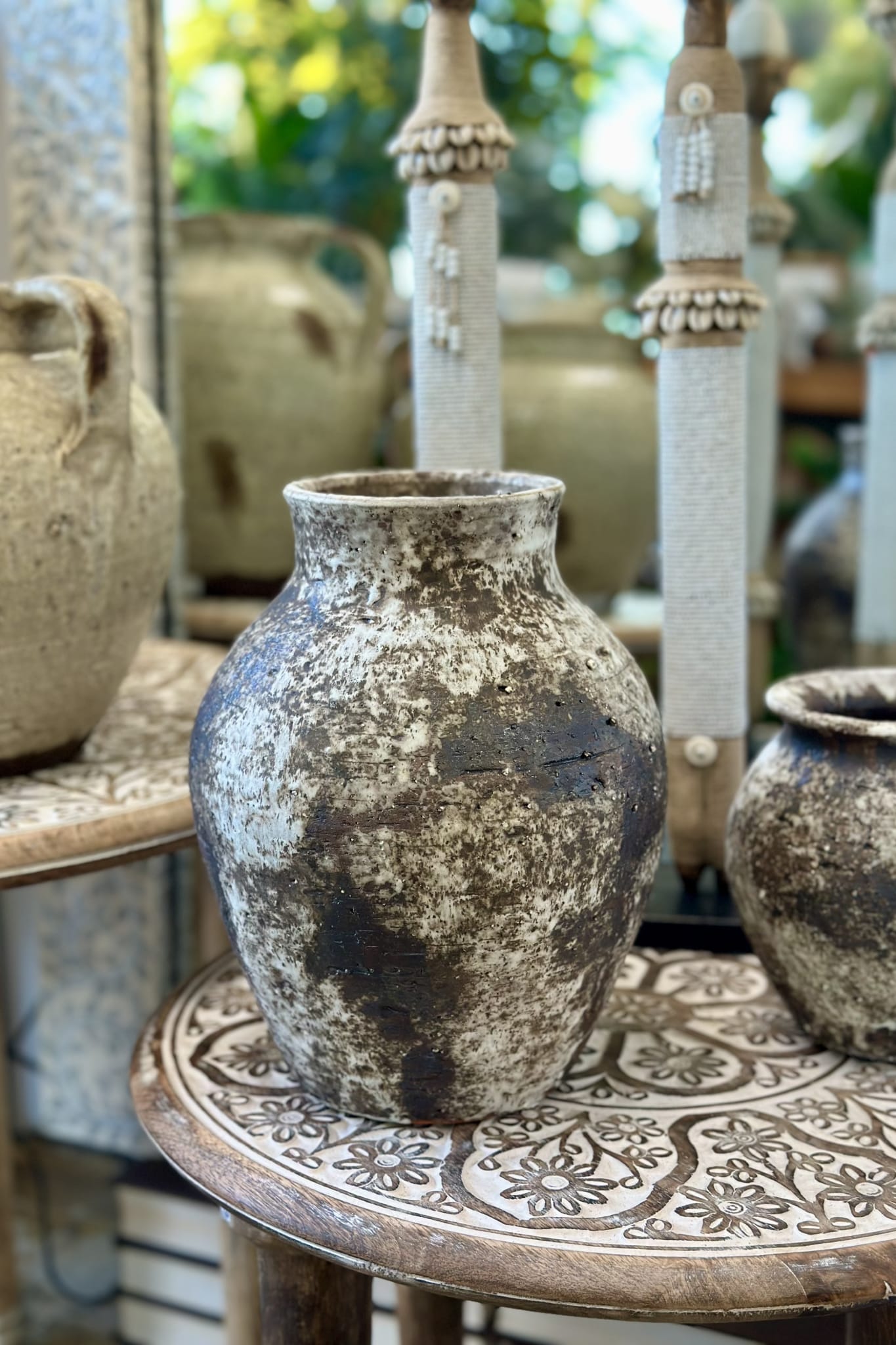 Medium Lucca Urn - Magpie Style