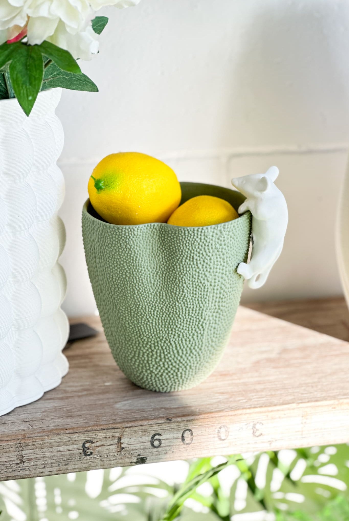 Porcelain Hanging Mouse - Magpie Style