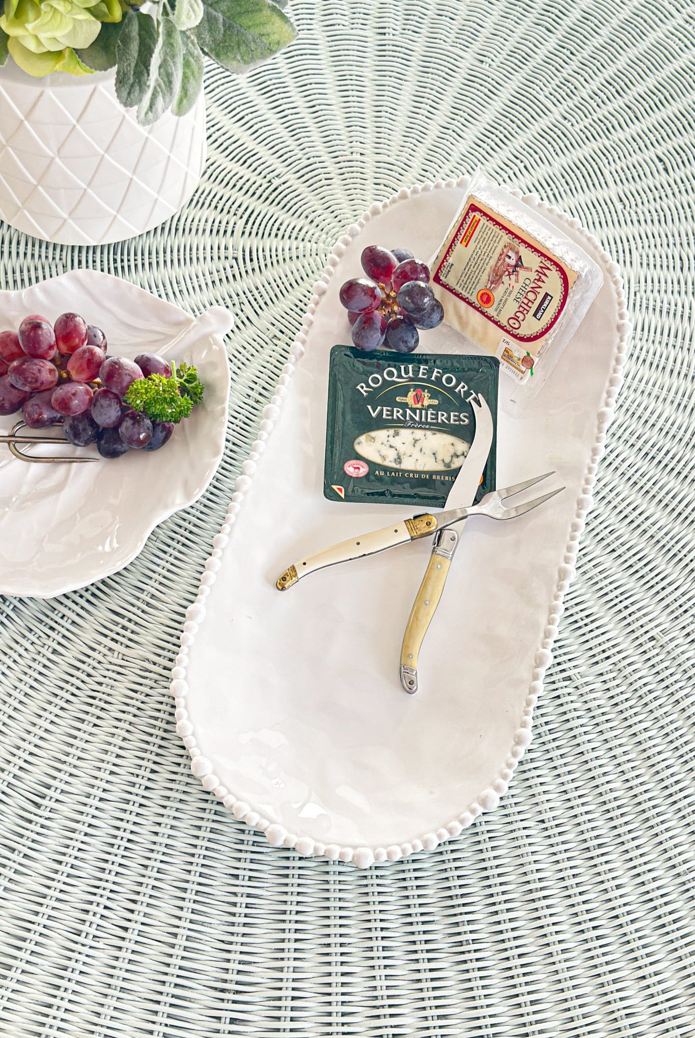 Long Pearl Melamine Platter - Magpie Style