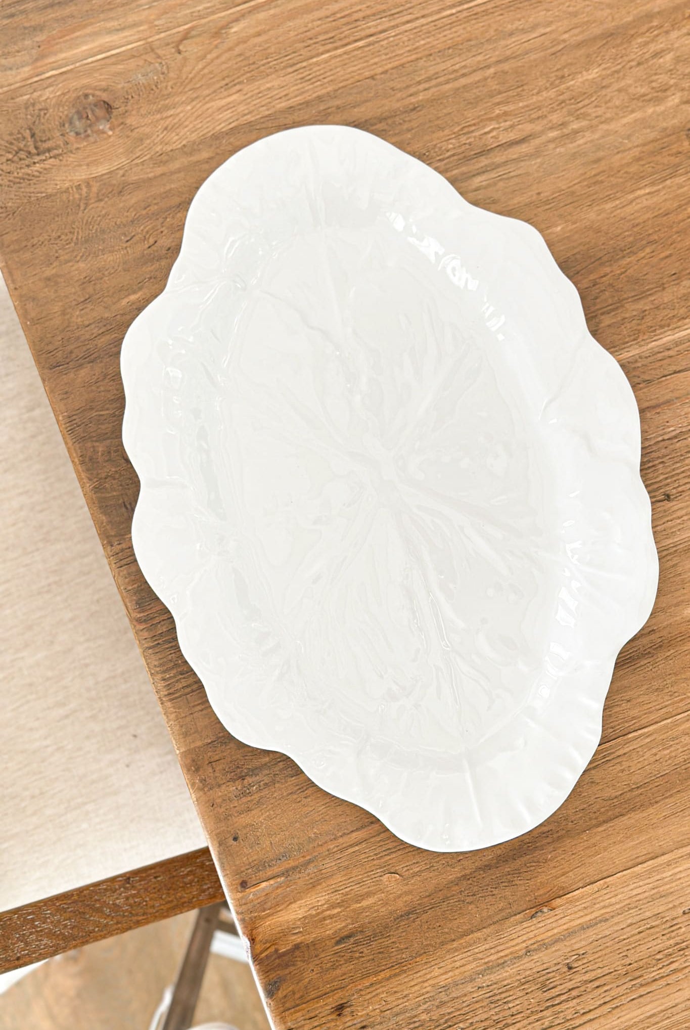 XL Oval Cabbage Melamine Platter 50cm - Magpie Style