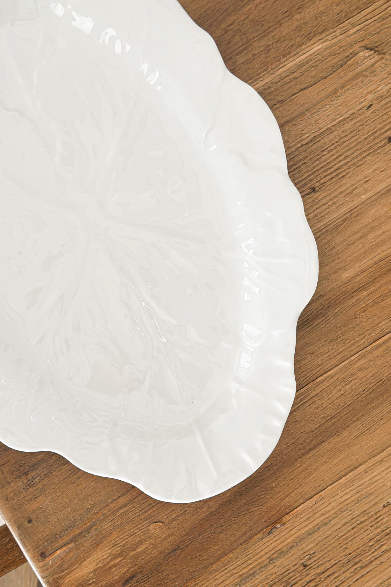 XL Oval Cabbage Melamine Platter 50cm - Magpie Style