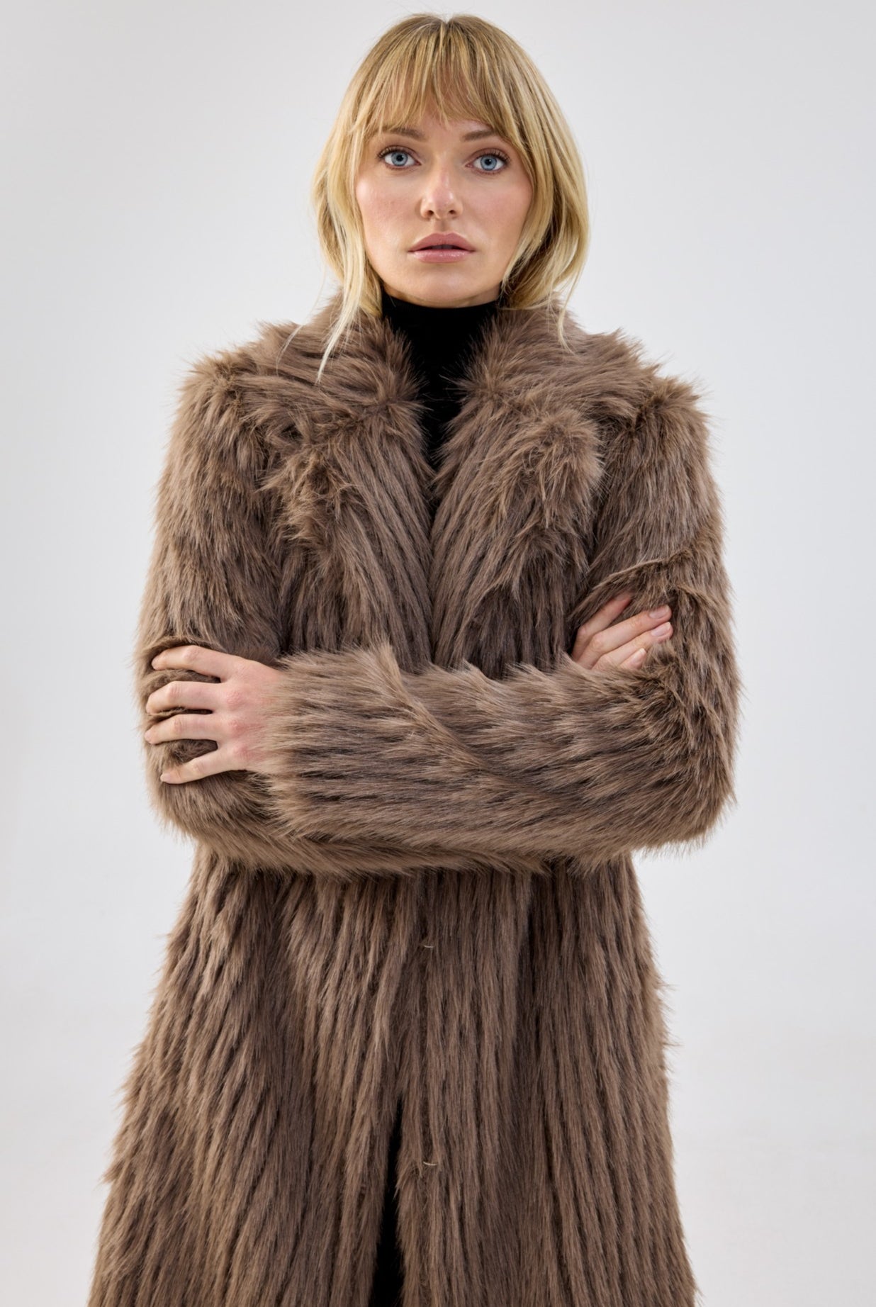 UNREAL FUR - Retro Coat - Magpie Style
