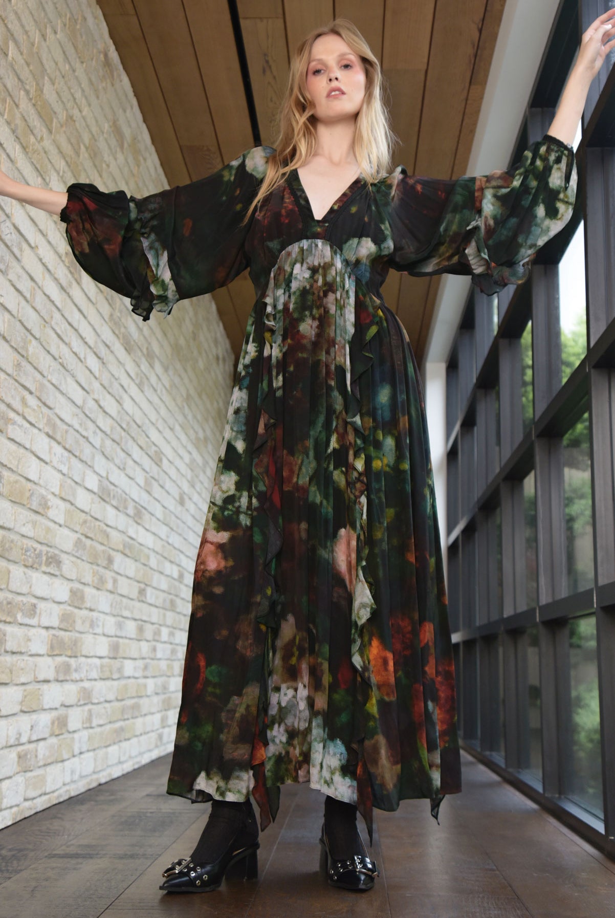 TRELISE COOPER The Glamour Born Dress - Smudge Floral - Magpie Style