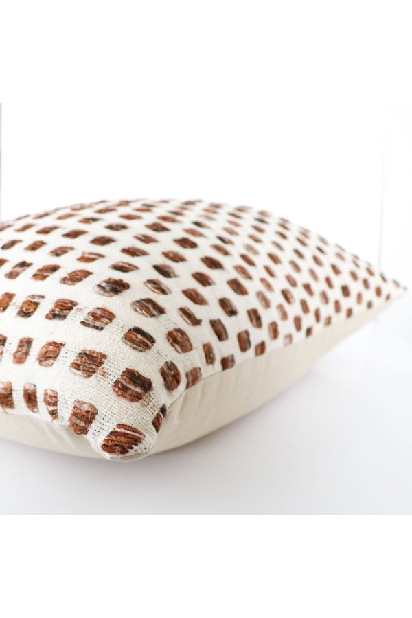 Organic Spot Cushion - Magpie Style