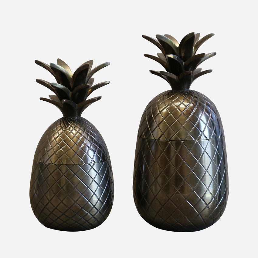Dark Carribbean Medium Pineapple, alternate view
