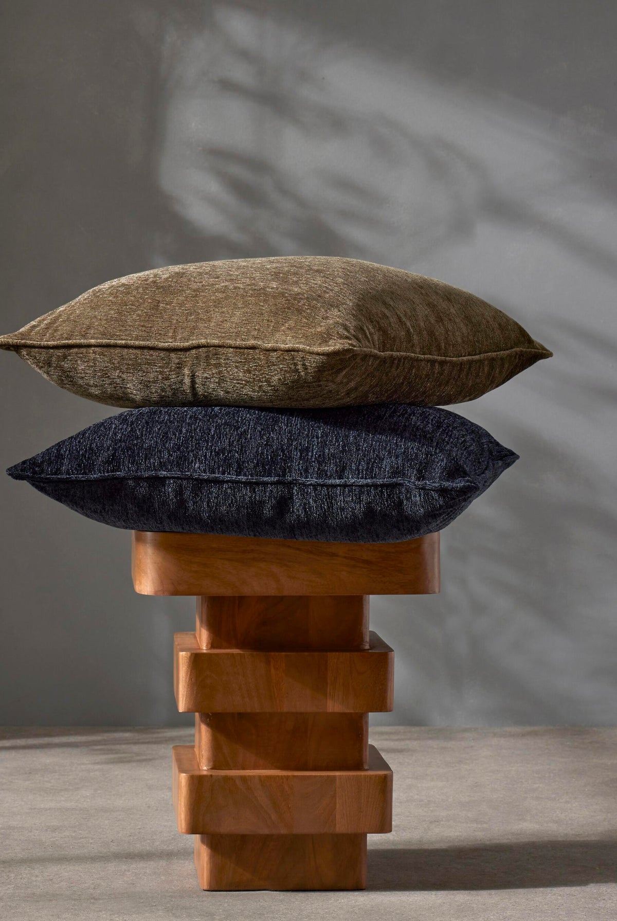 Valencia Cushion - Blue - 3