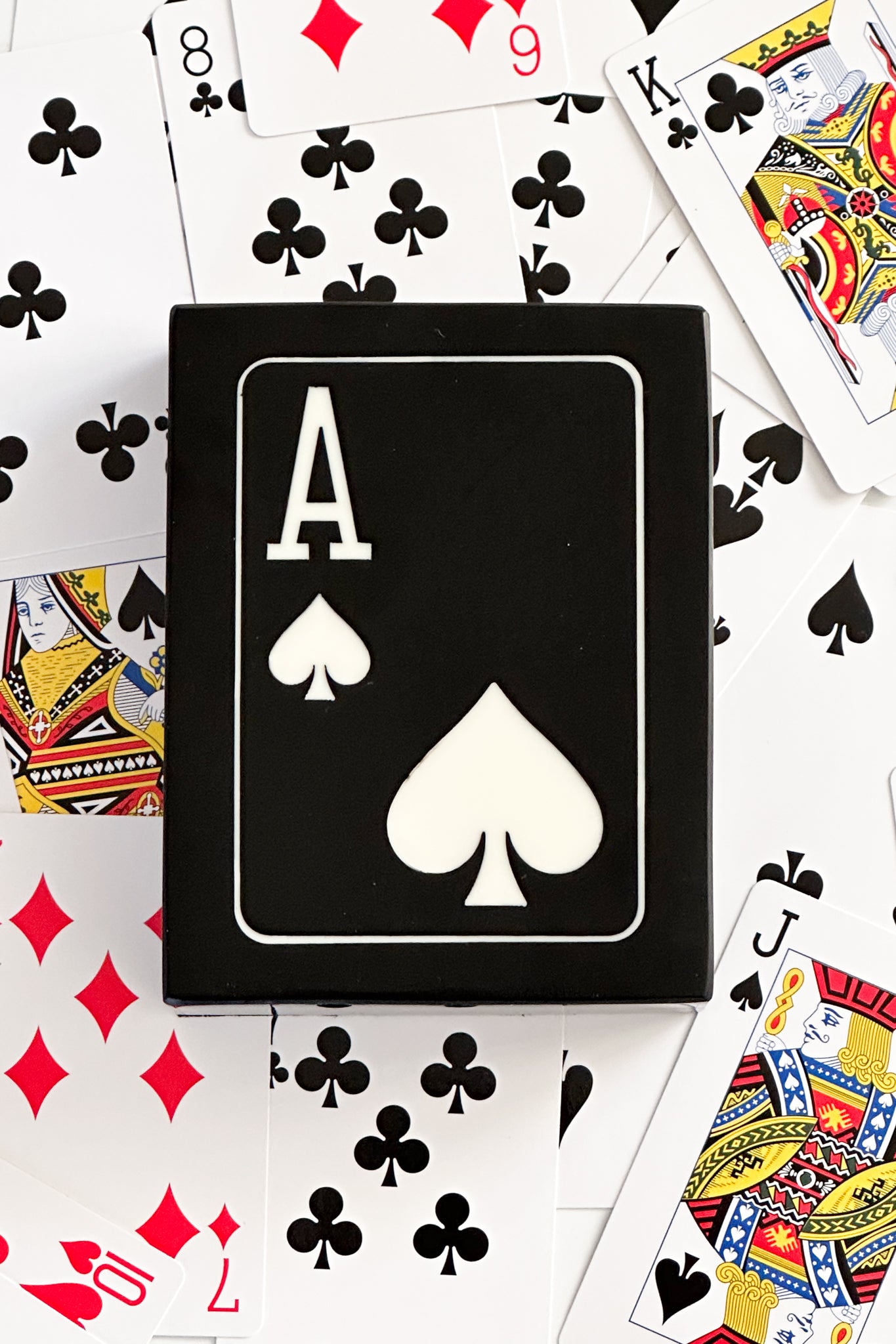 Resin Single Set Card Box Holder - Magpie Style