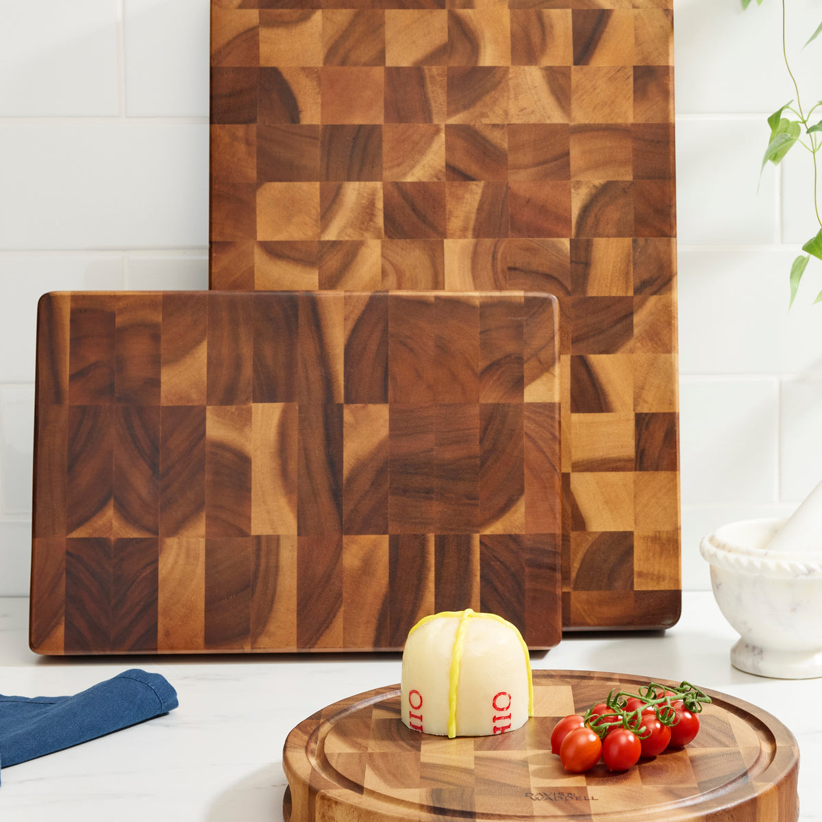 Acacia End Grain Cutting Board - 50 x 35cm - 2