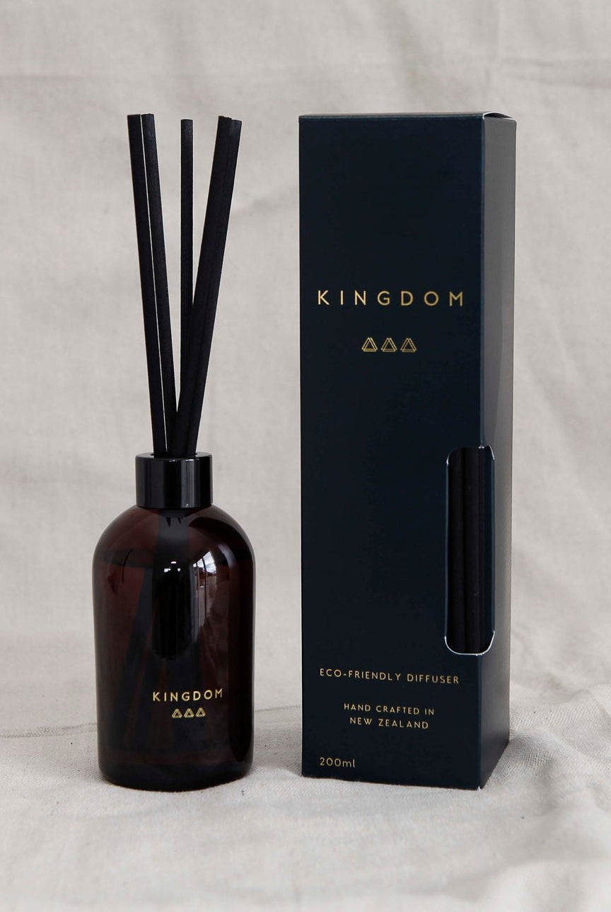 Kingdom Fig & Bergamot Silk Fibre Diffuser 200ml lifestyle image 2