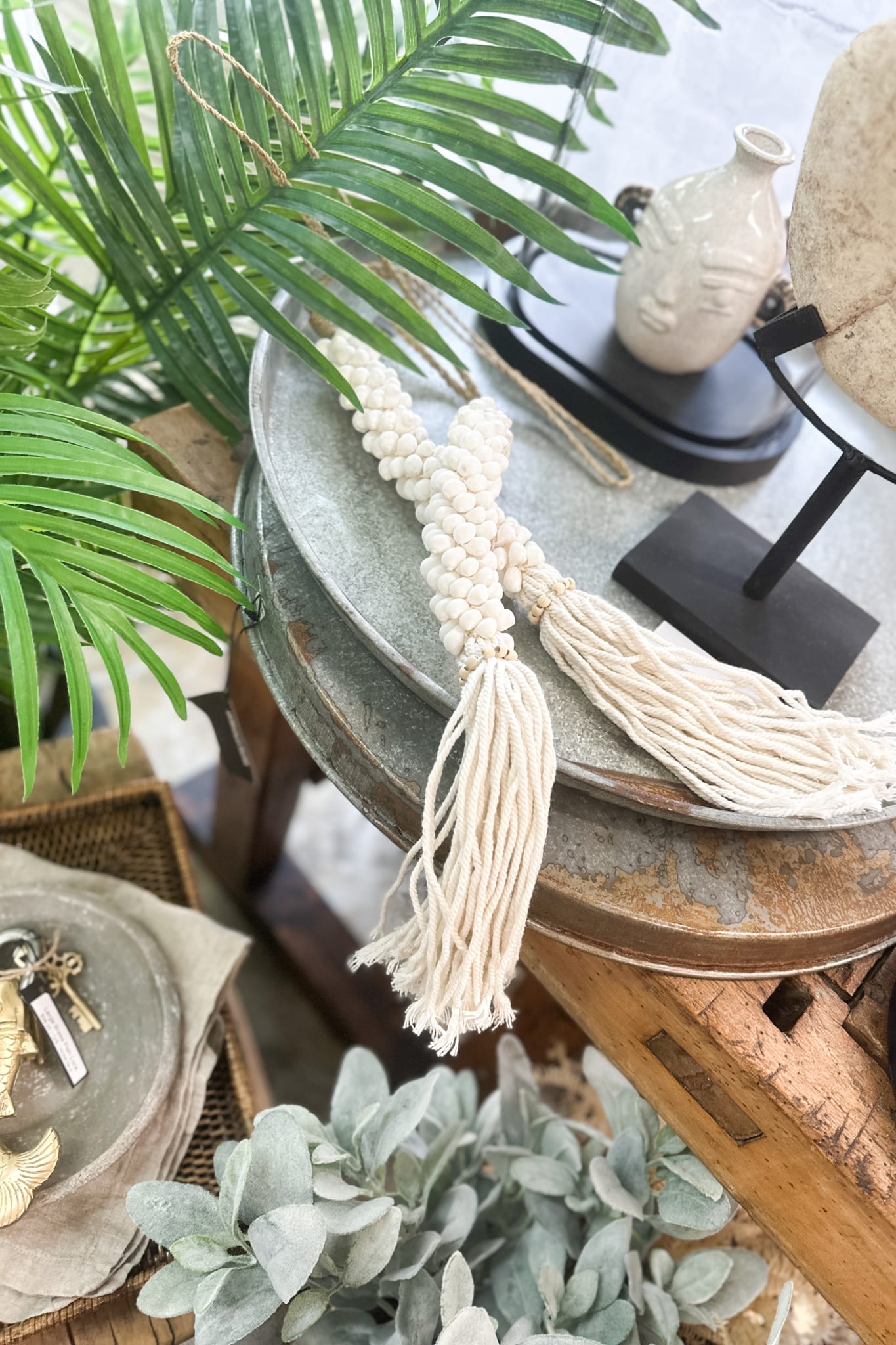 St Barts White Shell Tassel - Magpie Style