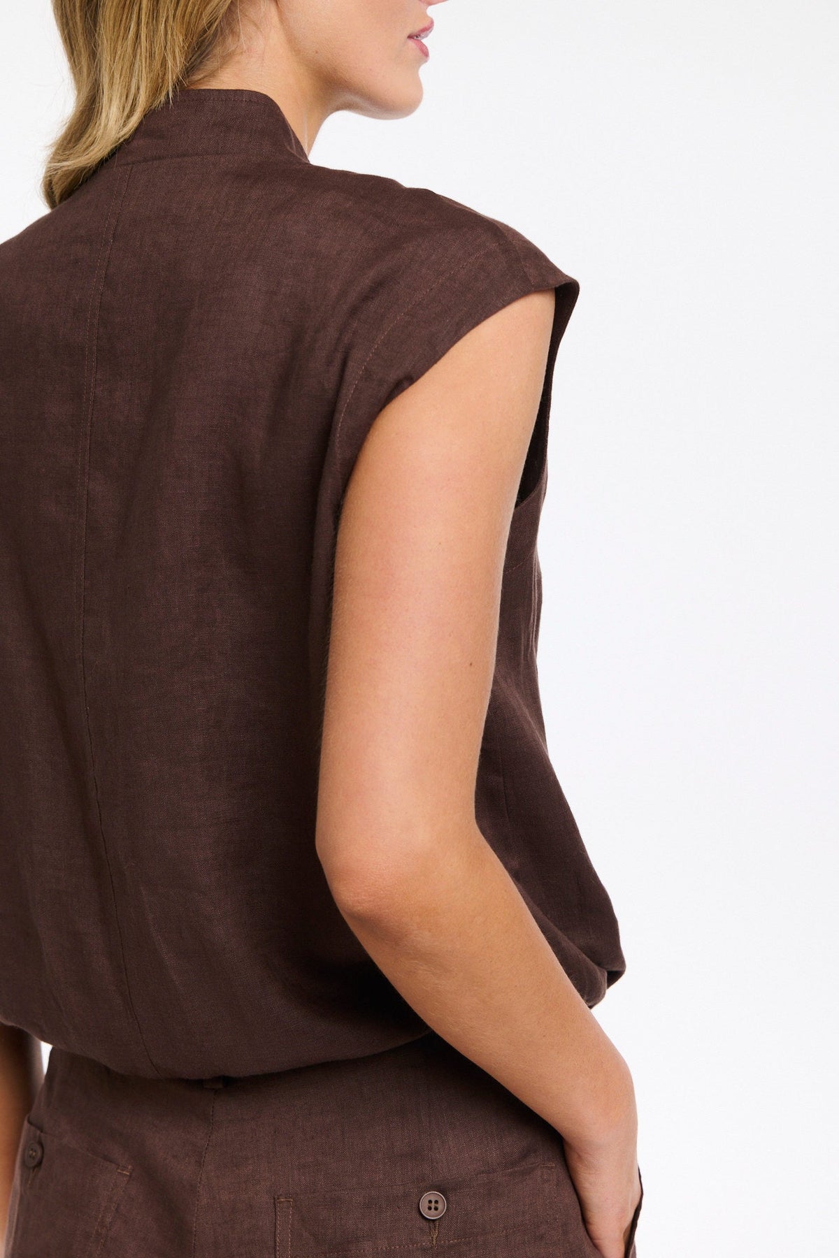 365 DAYS Mara Linen Zip Top - Chocolate, supplier photo 8