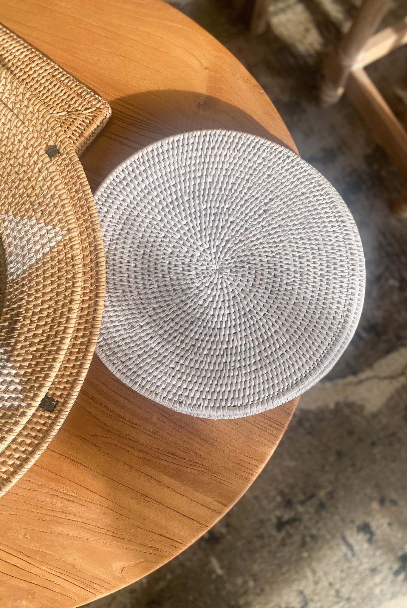 Geneva Round Placemat - Magpie Style