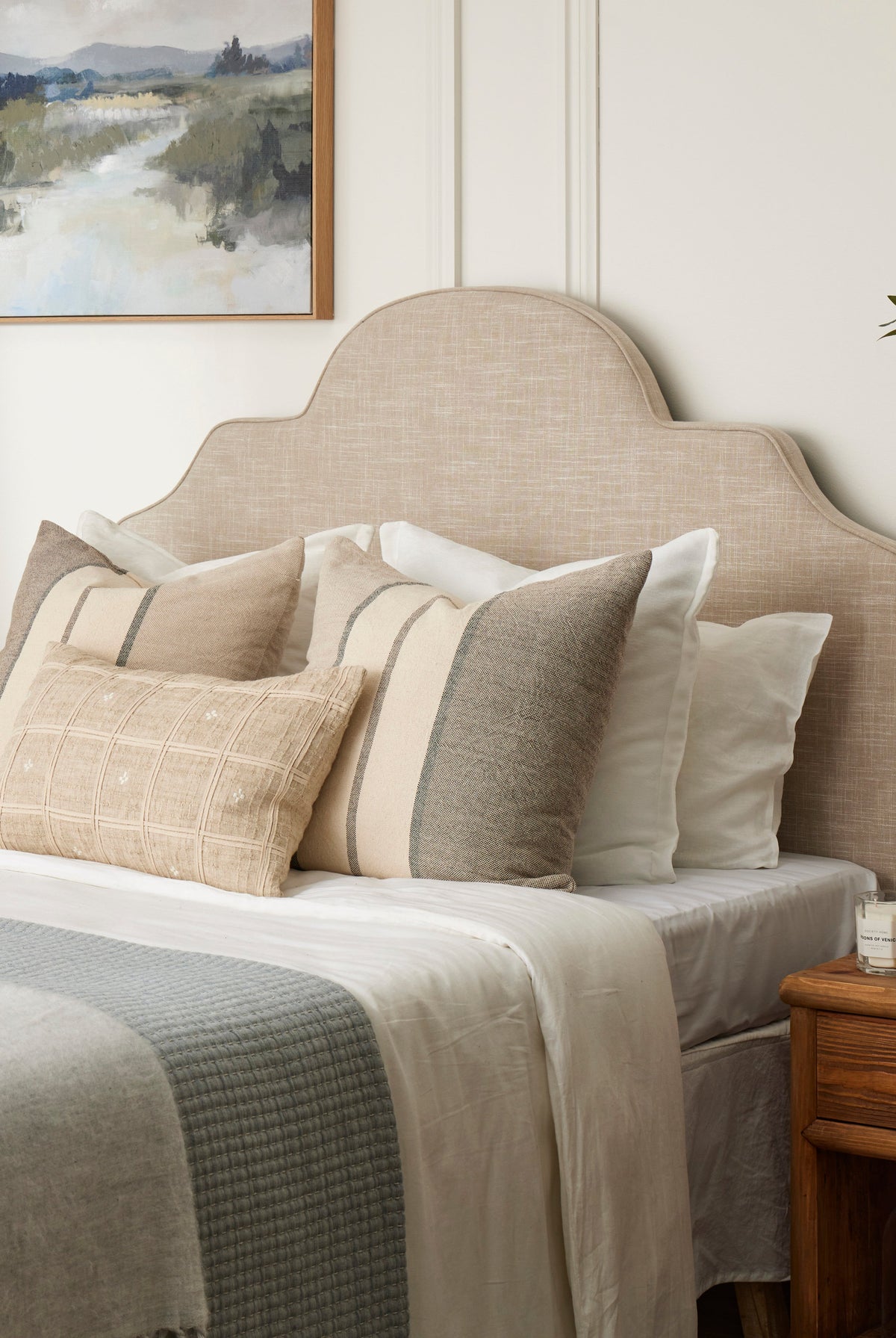 Cove Linen Cushion - White - 9