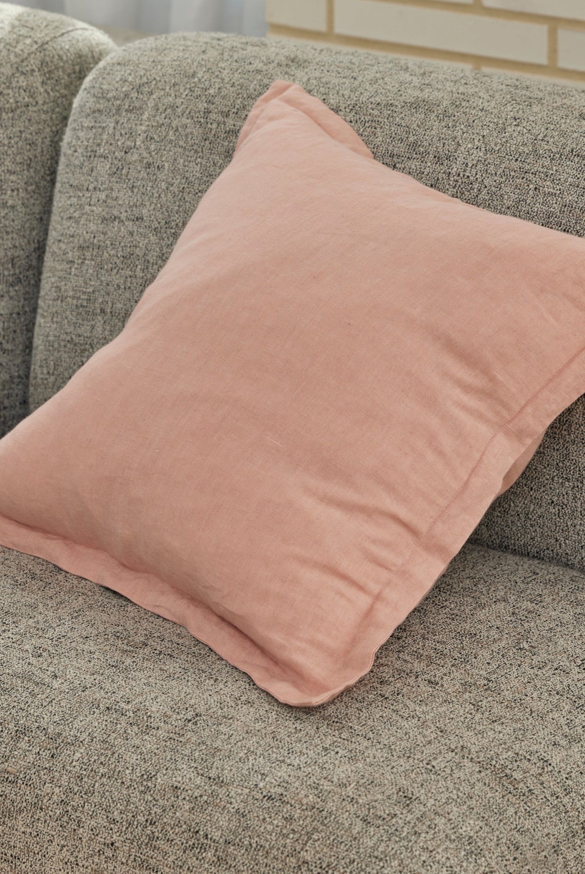 Cove Linen Cushion - Pink - 4