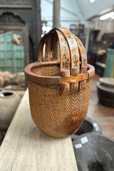 Vintage Harvest Basket - Cabbage