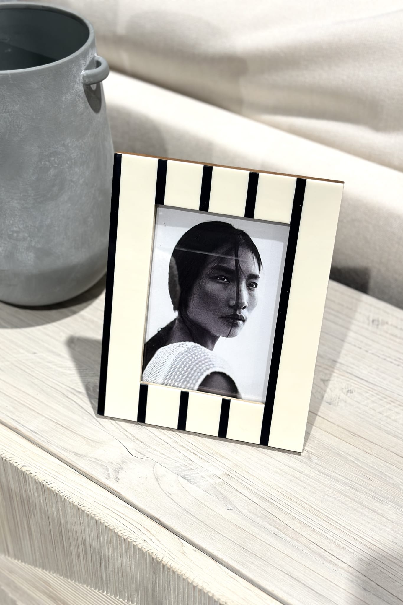 Astraor Photo Frame - 5 x 7 - Paula Ryan
